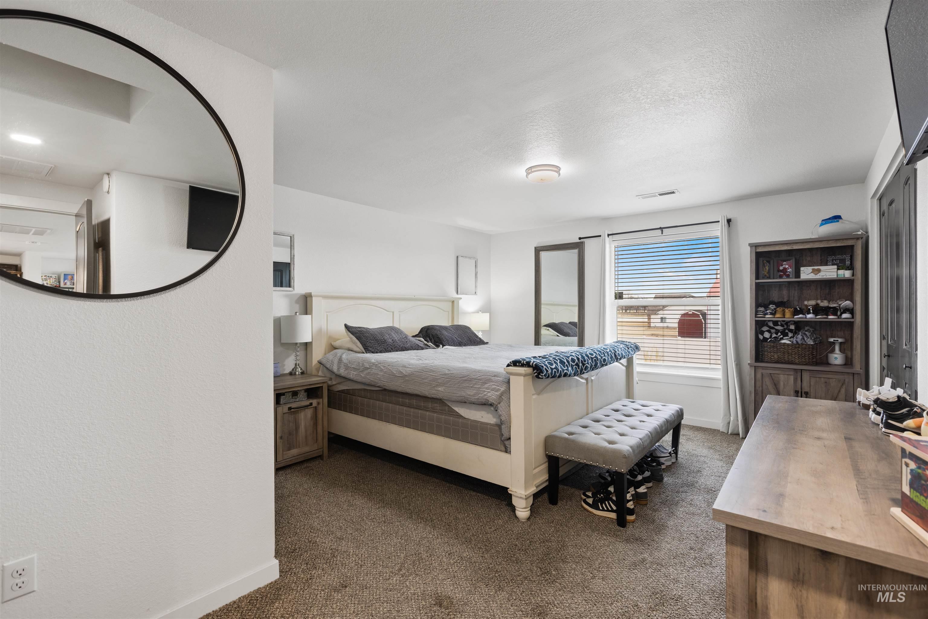 11583 Orchard Ave, Nampa, Idaho 83651, 4 Bedrooms, 2 Bathrooms, Residential For Sale, Price $1,350,000,MLS 98975180