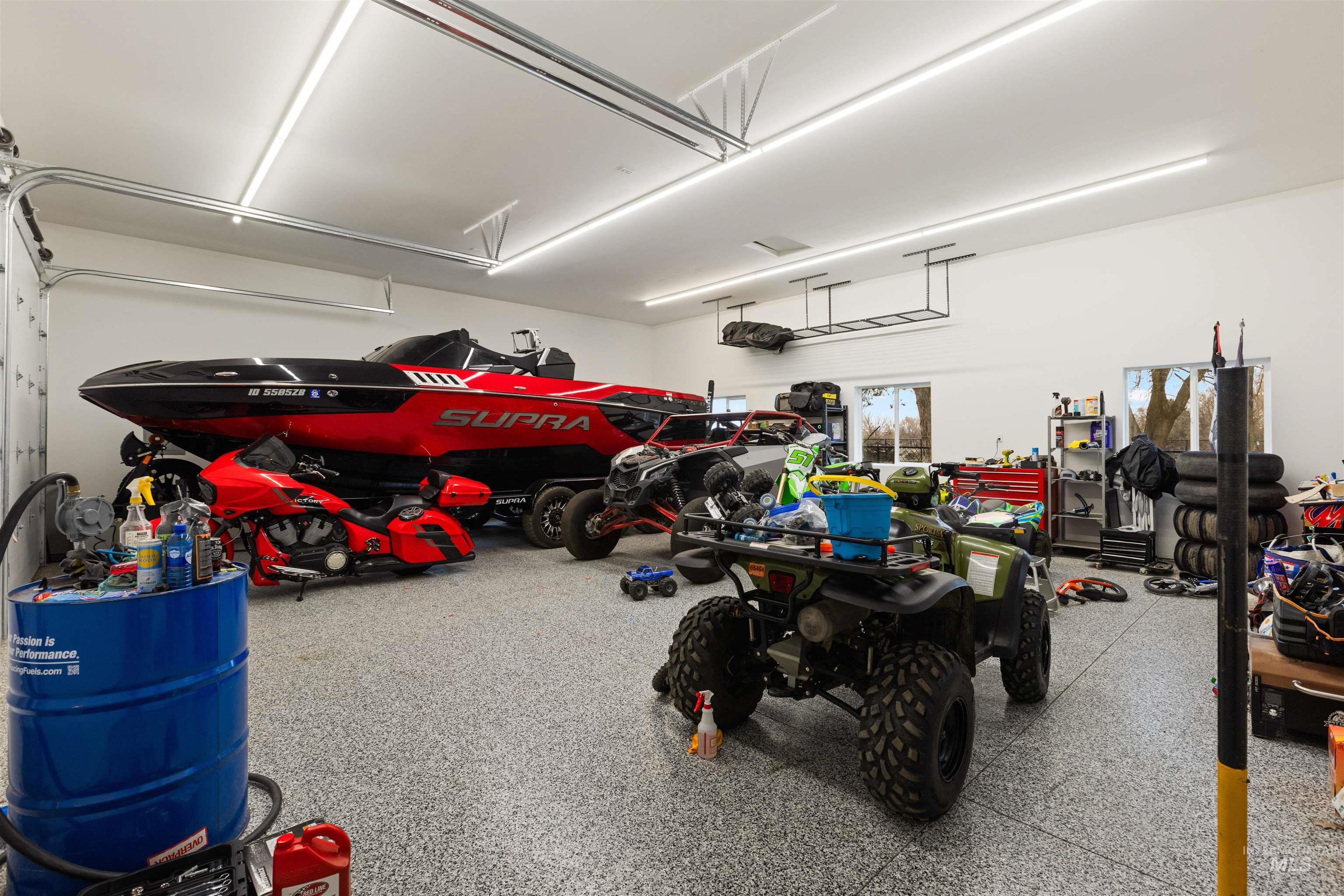 11583 Orchard Ave, Nampa, Idaho 83651, 4 Bedrooms, 2 Bathrooms, Residential For Sale, Price $1,350,000,MLS 98975180