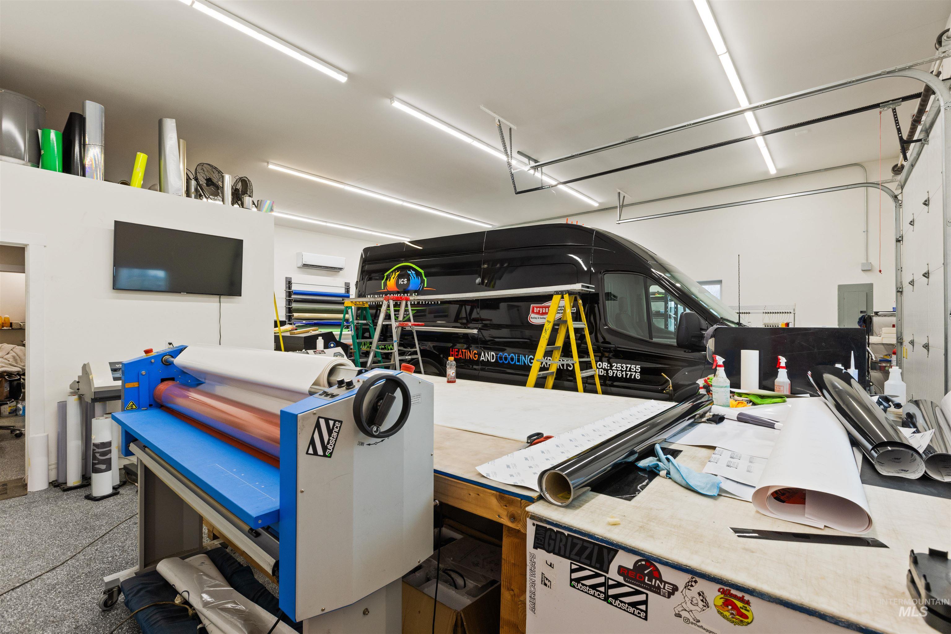 11583 Orchard Ave, Nampa, Idaho 83651, 4 Bedrooms, 2 Bathrooms, Residential For Sale, Price $1,350,000,MLS 98975180