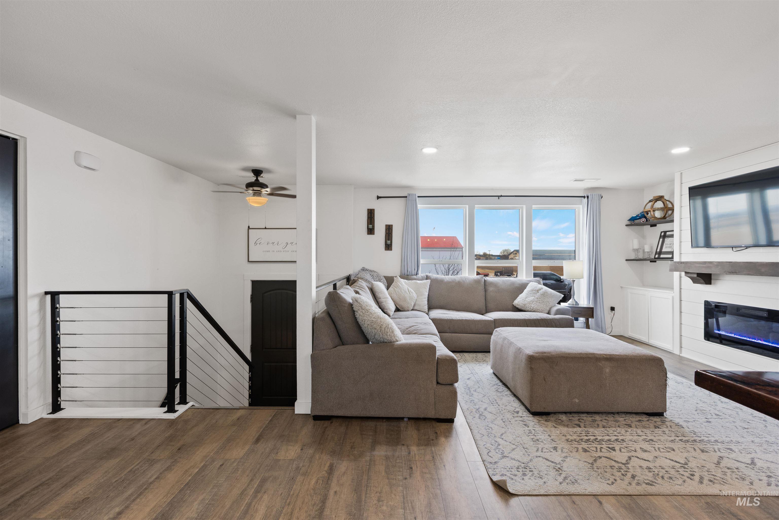 11583 Orchard Ave, Nampa, Idaho 83651, 4 Bedrooms, 2 Bathrooms, Residential For Sale, Price $1,150,000,MLS 98975180