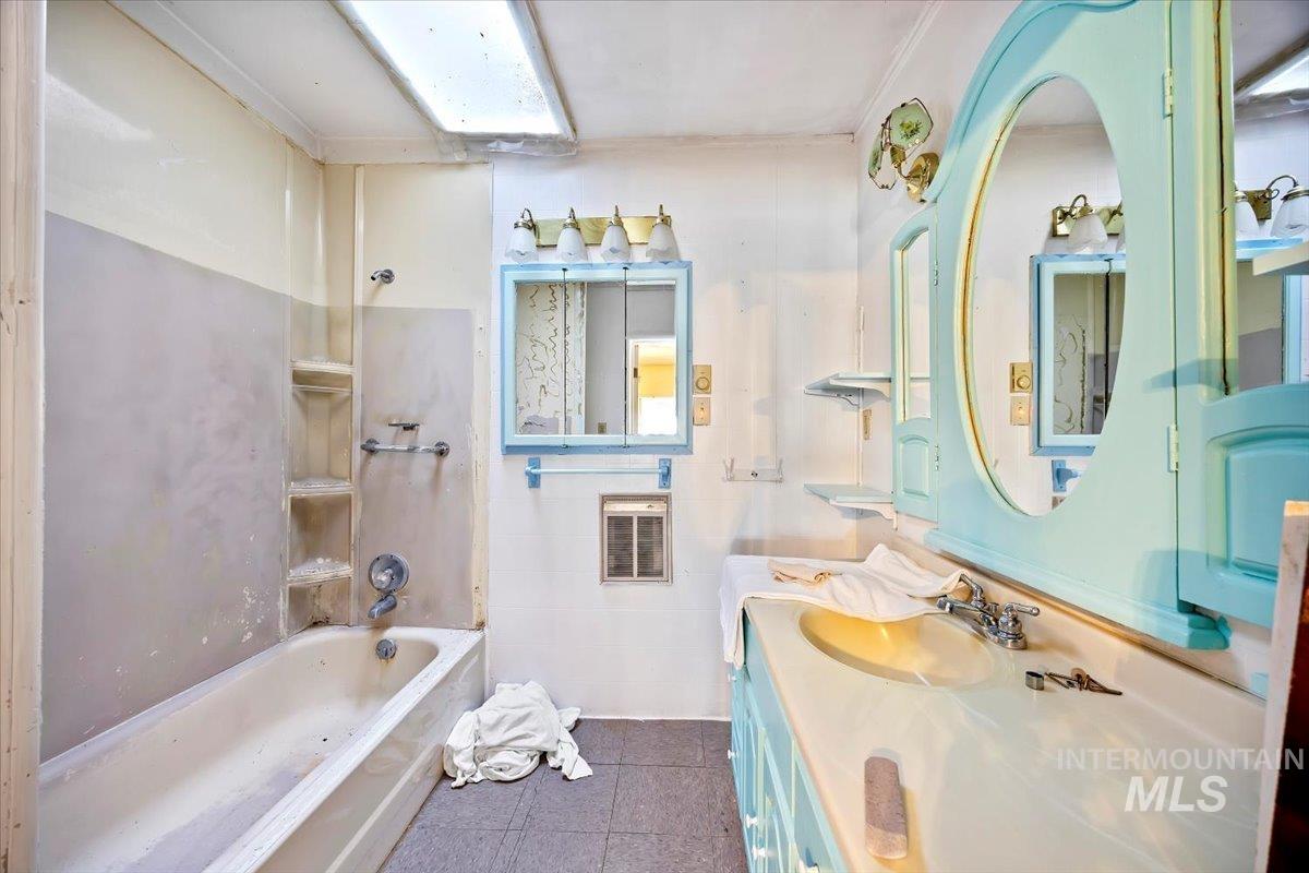 534 Miller Ave, Burley, Idaho 83318, 4 Bedrooms, 2 Bathrooms, Residential For Sale, Price $249,900,MLS 98975182