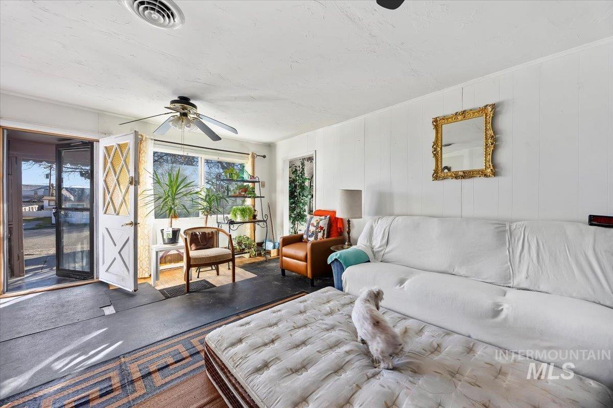 534 Miller Ave, Burley, Idaho 83318, 4 Bedrooms, 2 Bathrooms, Residential For Sale, Price $249,900,MLS 98975182