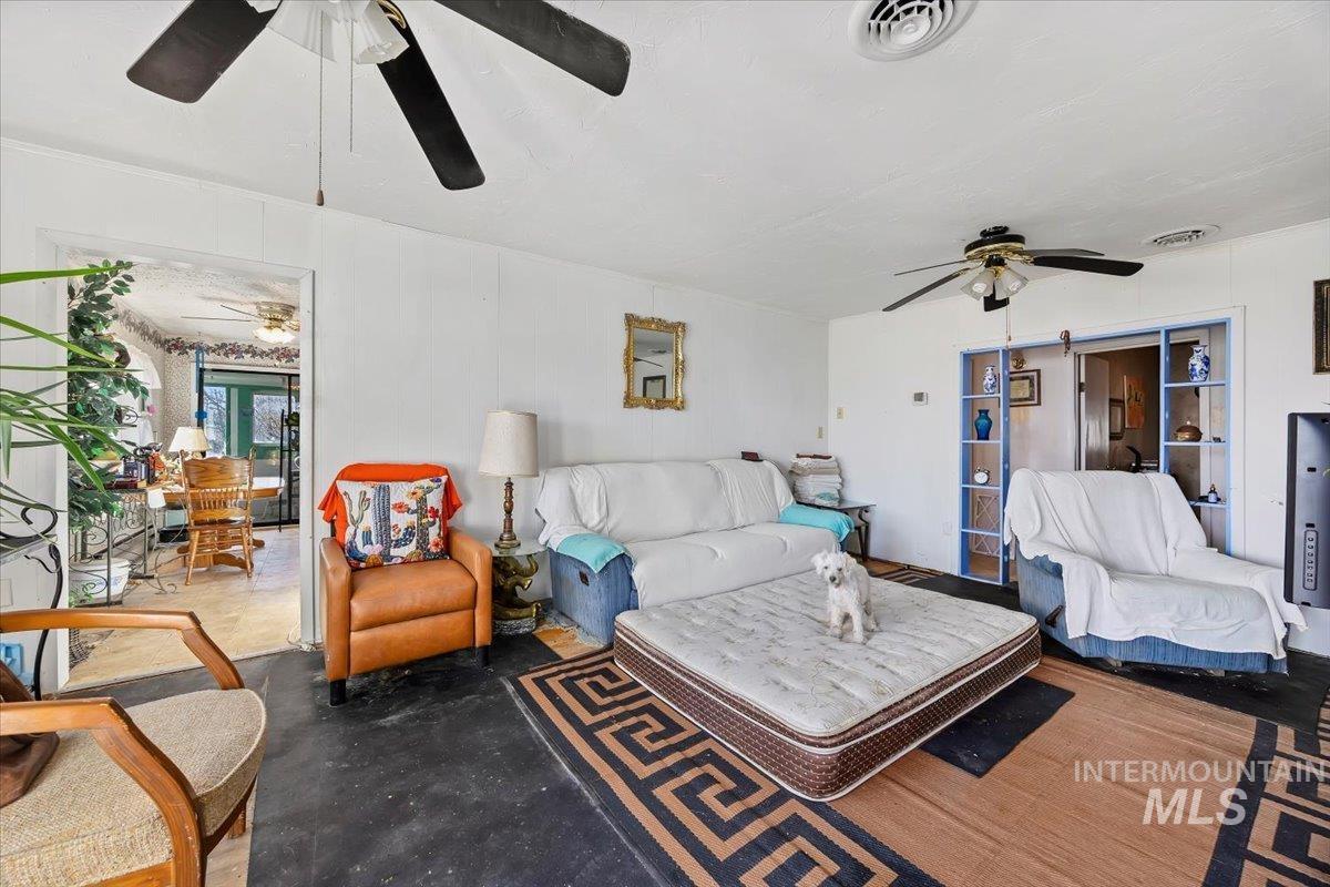 534 Miller Ave, Burley, Idaho 83318, 4 Bedrooms, 2 Bathrooms, Residential For Sale, Price $249,900,MLS 98975182