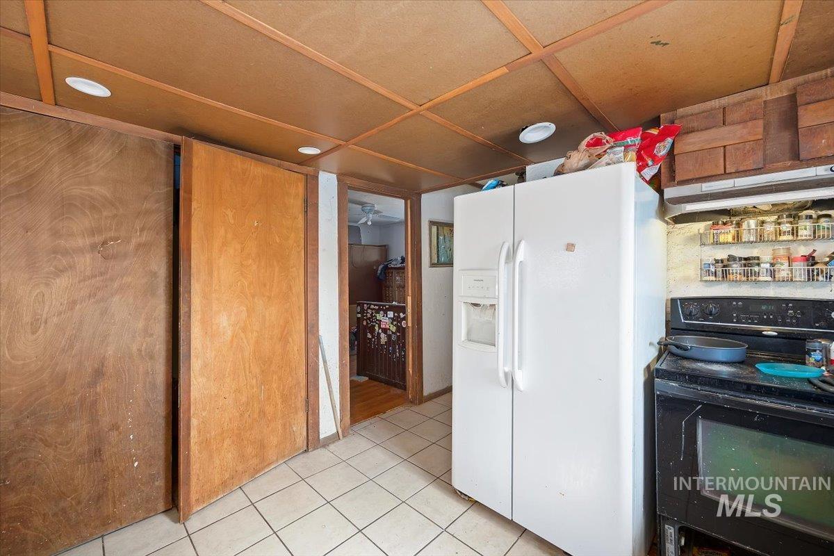 586 Bolton St, Twin Falls, Idaho 83301, 3 Bedrooms, 2 Bathrooms, Residential For Sale, Price $219,900,MLS 98975184