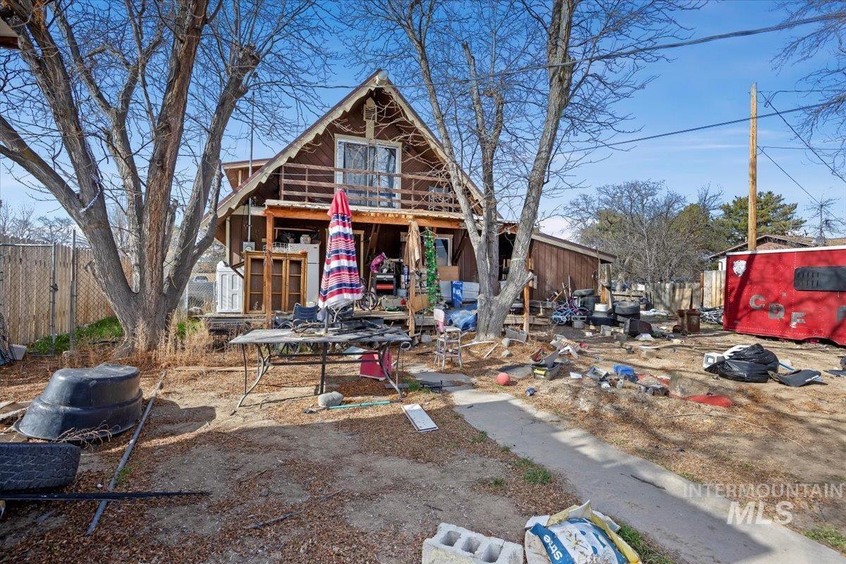 586 Bolton St, Twin Falls, Idaho 83301, 3 Bedrooms, 2 Bathrooms, Residential For Sale, Price $219,900,MLS 98975184