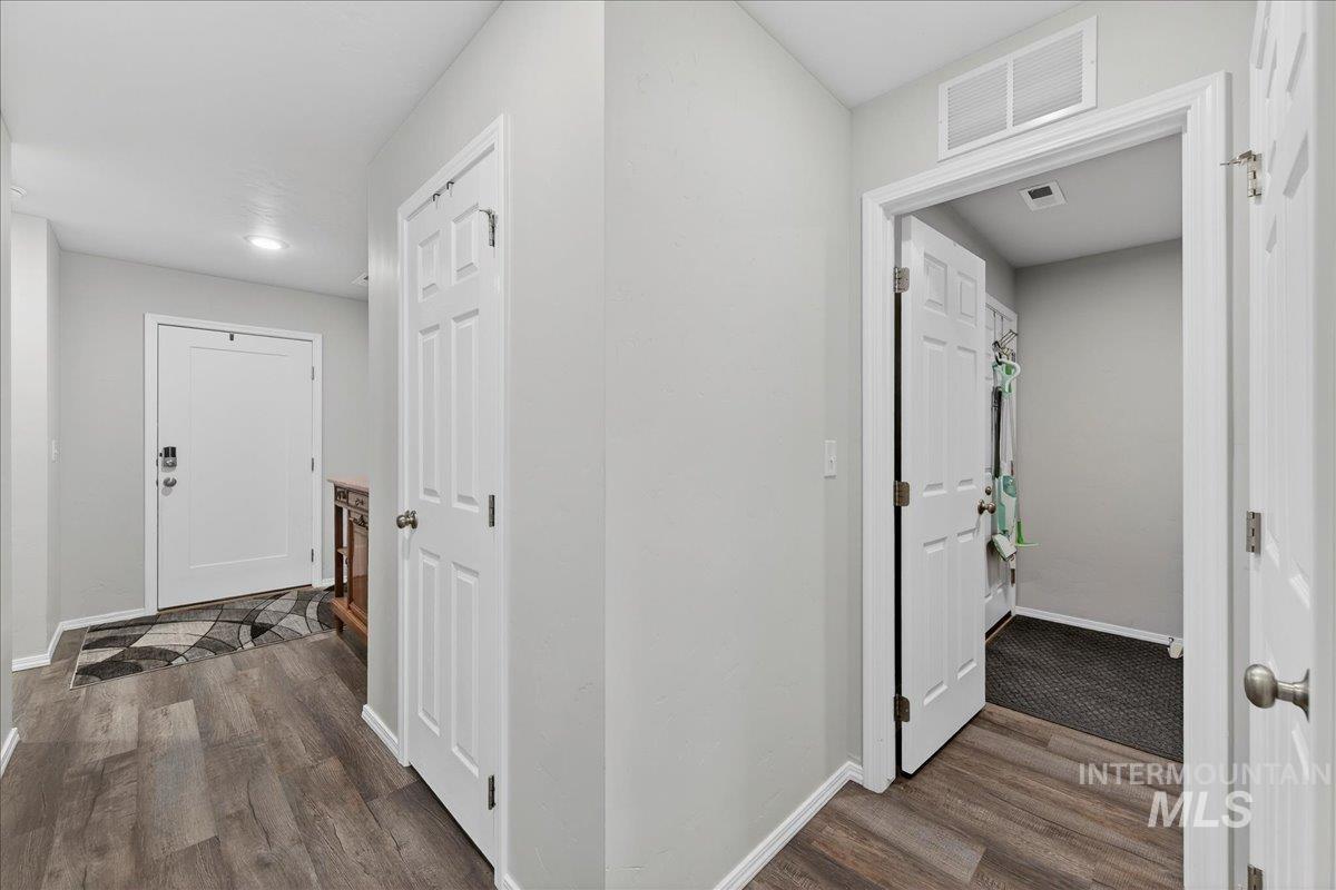 13539 Nisene Dr, Caldwell, Idaho 83607, 3 Bedrooms, 2 Bathrooms, Residential For Sale, Price $385,000, 98975185