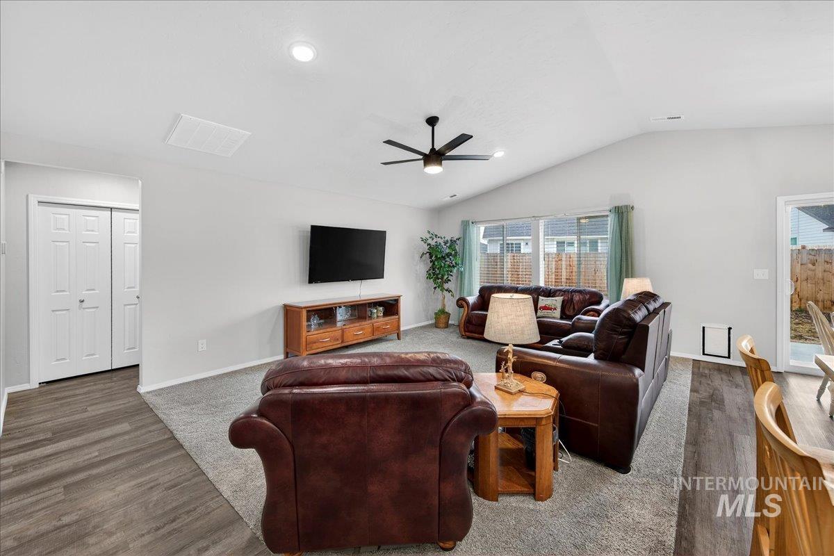 13539 Nisene Dr, Caldwell, Idaho 83607, 3 Bedrooms, 2 Bathrooms, Residential For Sale, Price $373,999,MLS 98975185