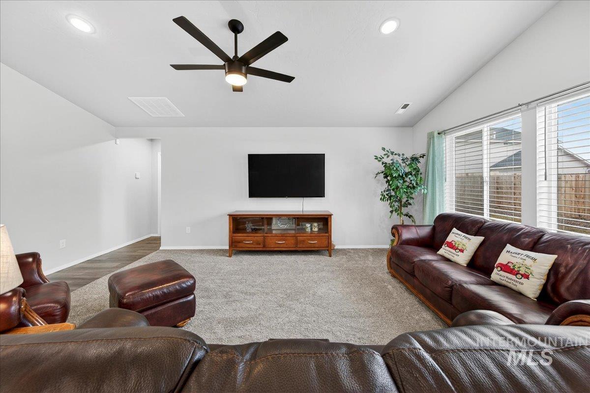 13539 Nisene Dr, Caldwell, Idaho 83607, 3 Bedrooms, 2 Bathrooms, Residential For Sale, Price $385,000, 98975185