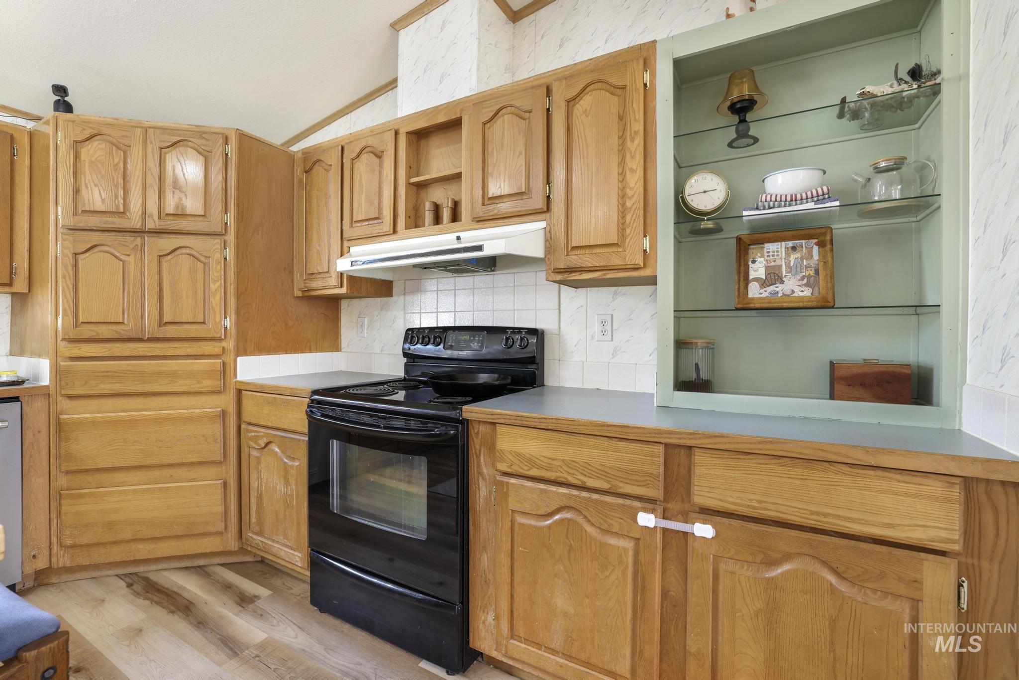 4424 N 1325 E, Buhl, Idaho 83316, 3 Bedrooms, 2 Bathrooms, Residential For Sale, Price $460,000, 98975187