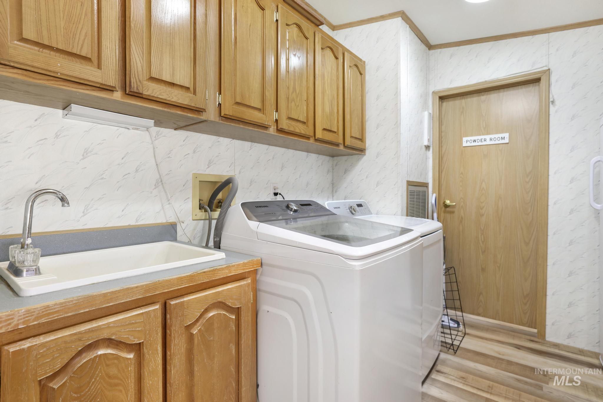 4424 N 1325 E, Buhl, Idaho 83316, 3 Bedrooms, 2 Bathrooms, Residential For Sale, Price $460,000, 98975187