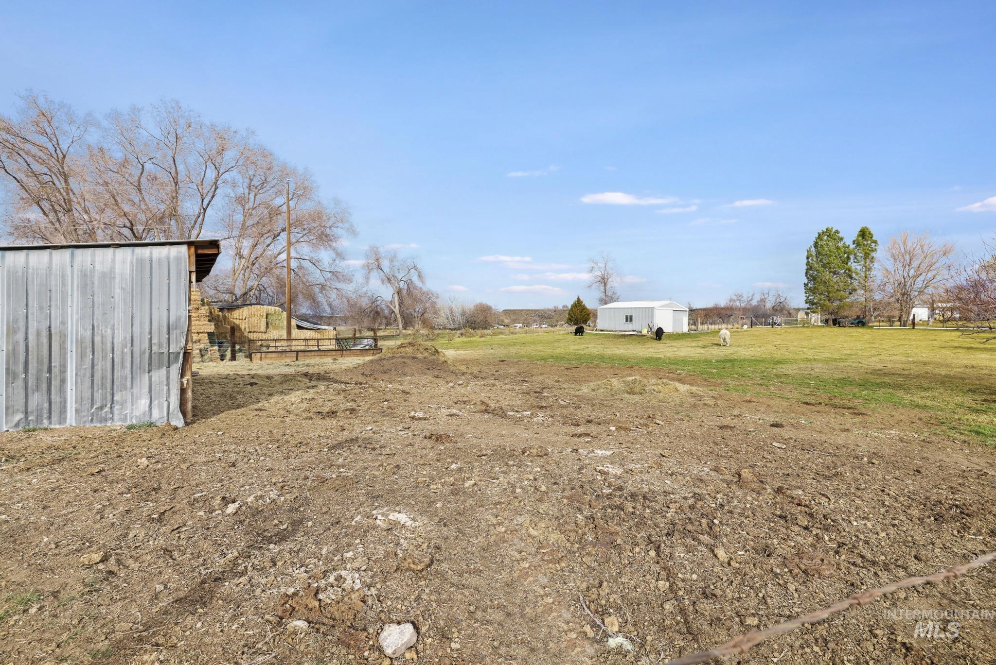 4424 N 1325 E, Buhl, Idaho 83316, 3 Bedrooms, 2 Bathrooms, Residential For Sale, Price $460,000, 98975187