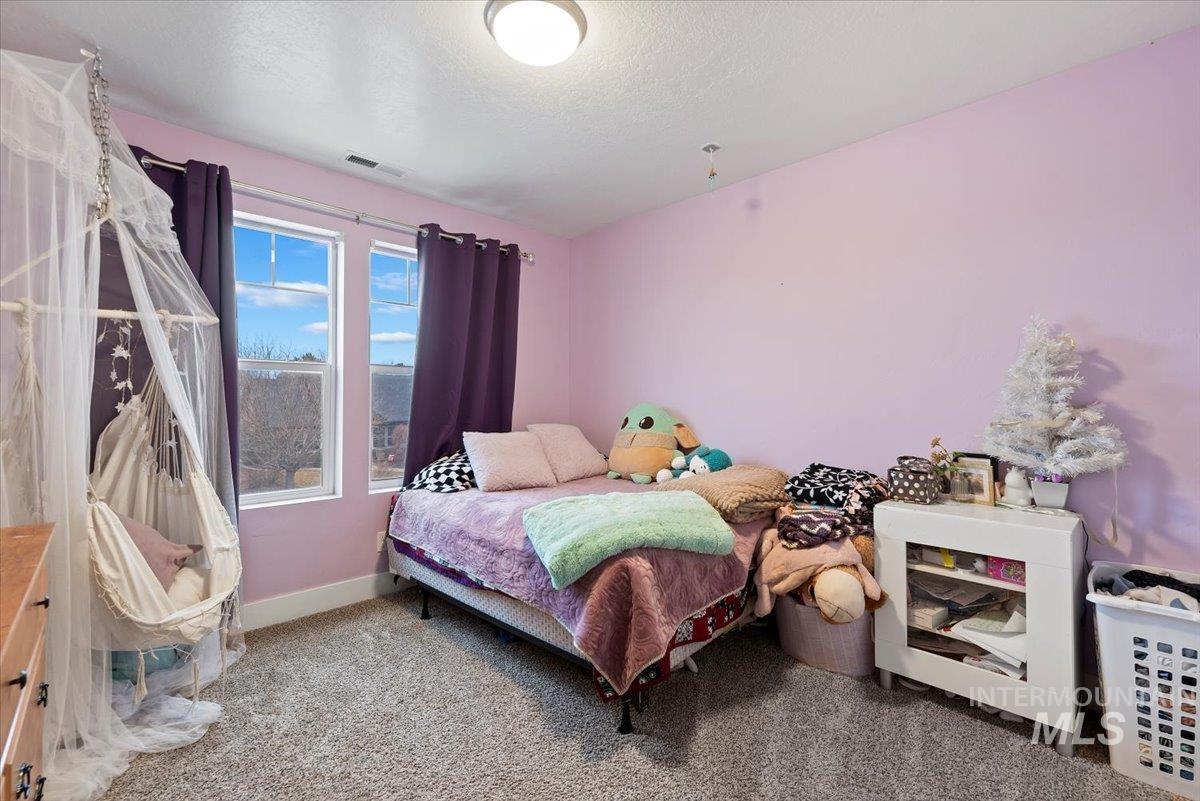 4200 S Raintree Dr, Nampa, Idaho 83686-6487, 4 Bedrooms, 2.5 Bathrooms, Residential For Sale, Price $429,900, 98975190