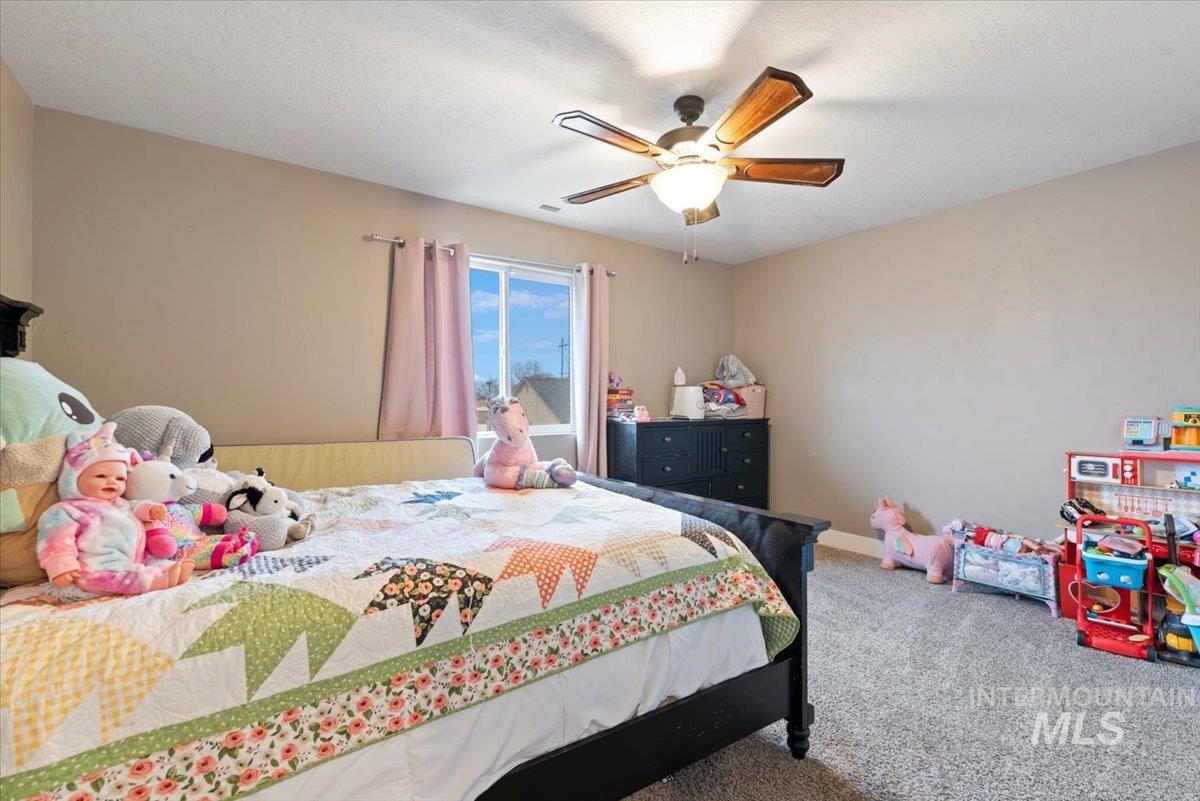 4200 S Raintree Dr, Nampa, Idaho 83686-6487, 4 Bedrooms, 2.5 Bathrooms, Residential For Sale, Price $429,900, 98975190