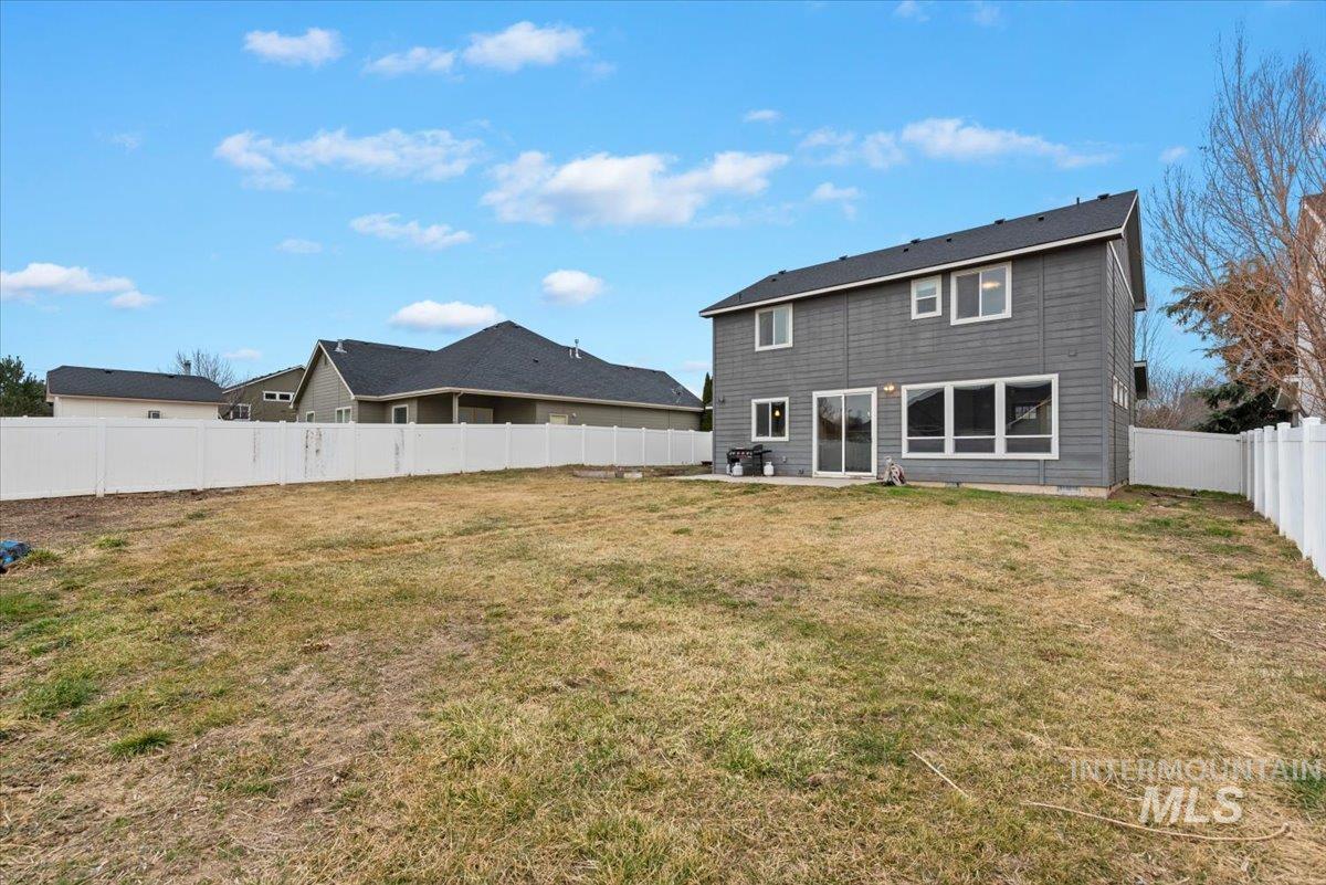 4200 S Raintree Dr, Nampa, Idaho 83686-6487, 4 Bedrooms, 2.5 Bathrooms, Residential For Sale, Price $429,900, 98975190