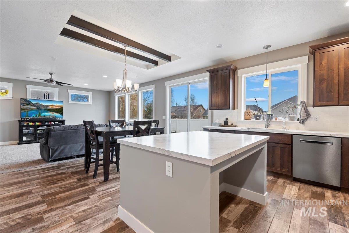 4200 S Raintree Dr, Nampa, Idaho 83686-6487, 4 Bedrooms, 2.5 Bathrooms, Residential For Sale, Price $429,900, 98975190