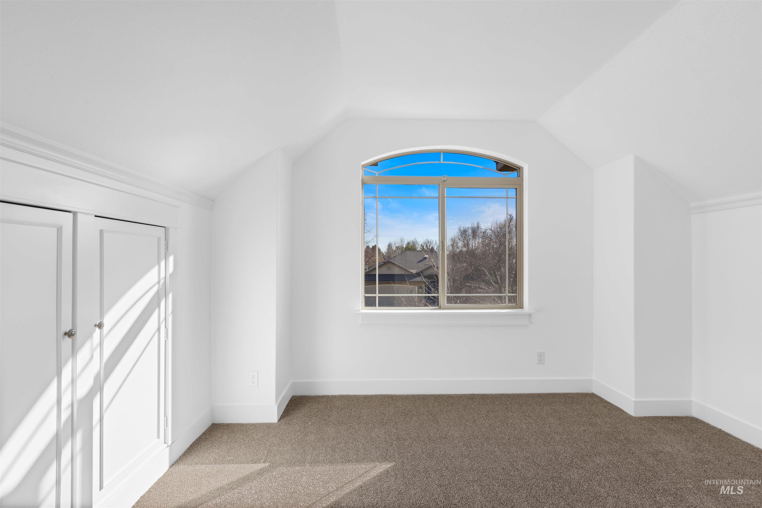 16947 N Thurgood Loop, Nampa, Idaho 83687, 4 Bedrooms, 2 Bathrooms, Residential For Sale, Price $450,000,MLS 98975199