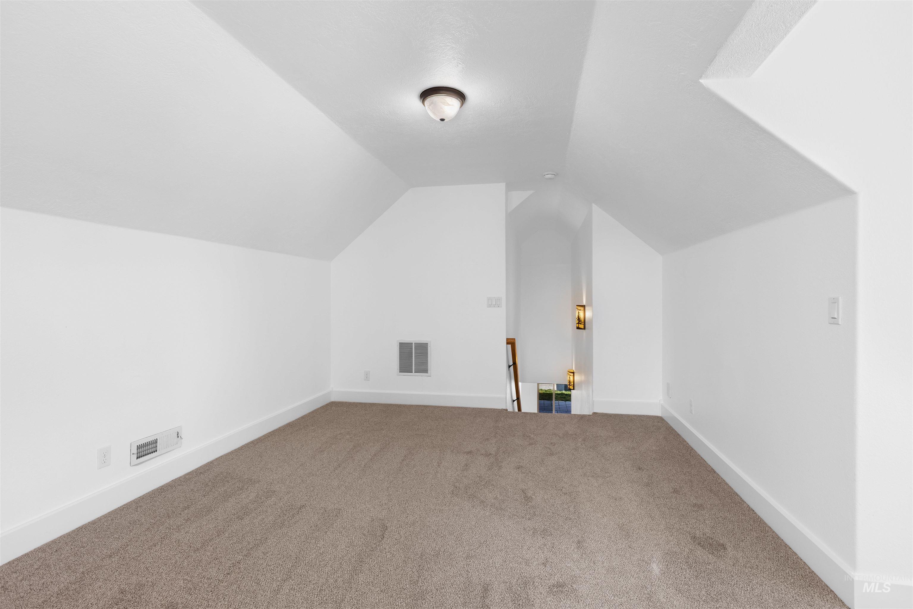 16947 N Thurgood Loop, Nampa, Idaho 83687, 4 Bedrooms, 2 Bathrooms, Residential For Sale, Price $450,000,MLS 98975199