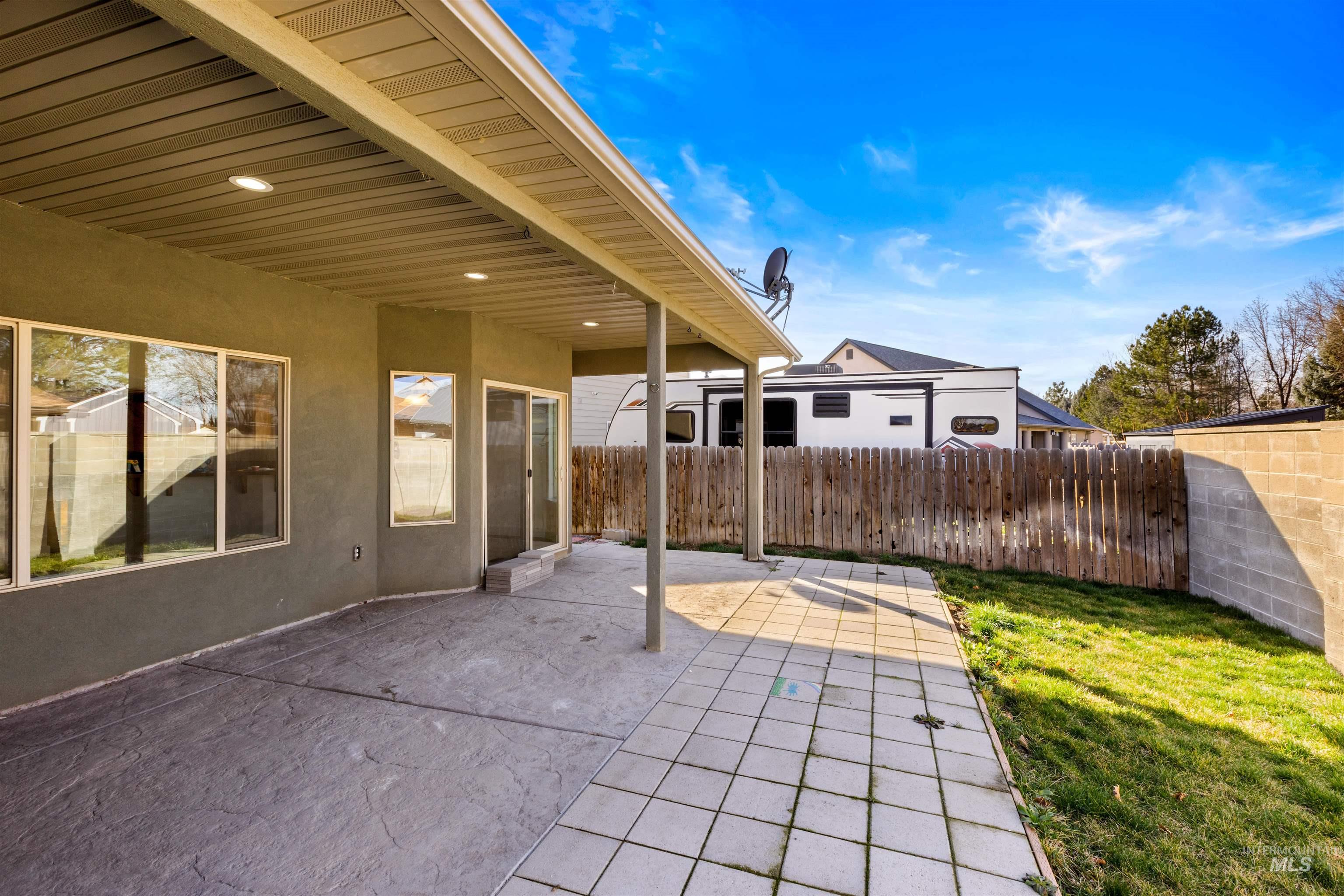 16947 N Thurgood Loop, Nampa, Idaho 83687, 4 Bedrooms, 2 Bathrooms, Residential For Sale, Price $450,000,MLS 98975199