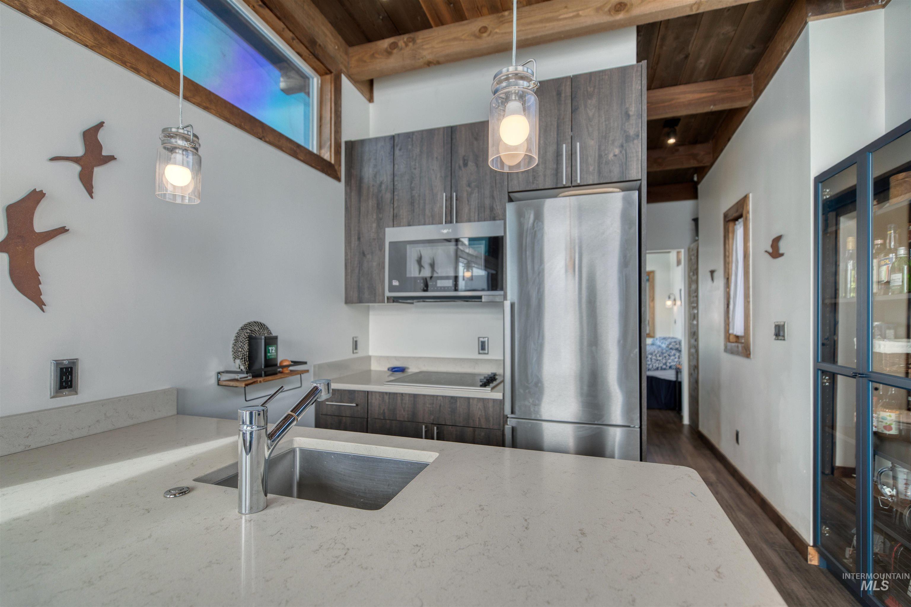 955 Eva Falls Ave, Stanley, Idaho 83278, 1 Bedroom, 1 Bathroom, Residential For Sale, Price $289,900,MLS 98975200