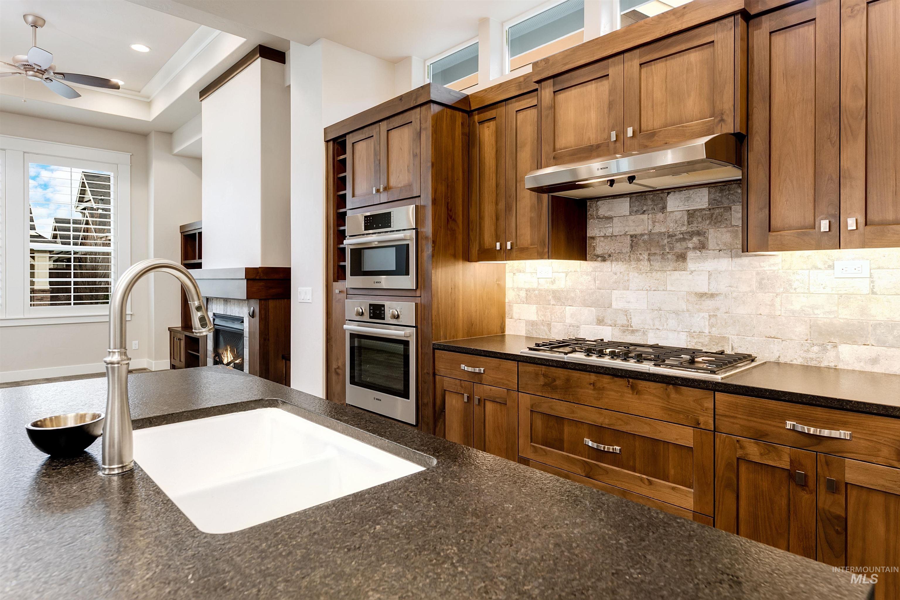 6192 N Winward Ln, Meridian, Idaho 83646, 3 Bedrooms, 2.5 Bathrooms, Residential For Sale, Price $624,900,MLS 98975203