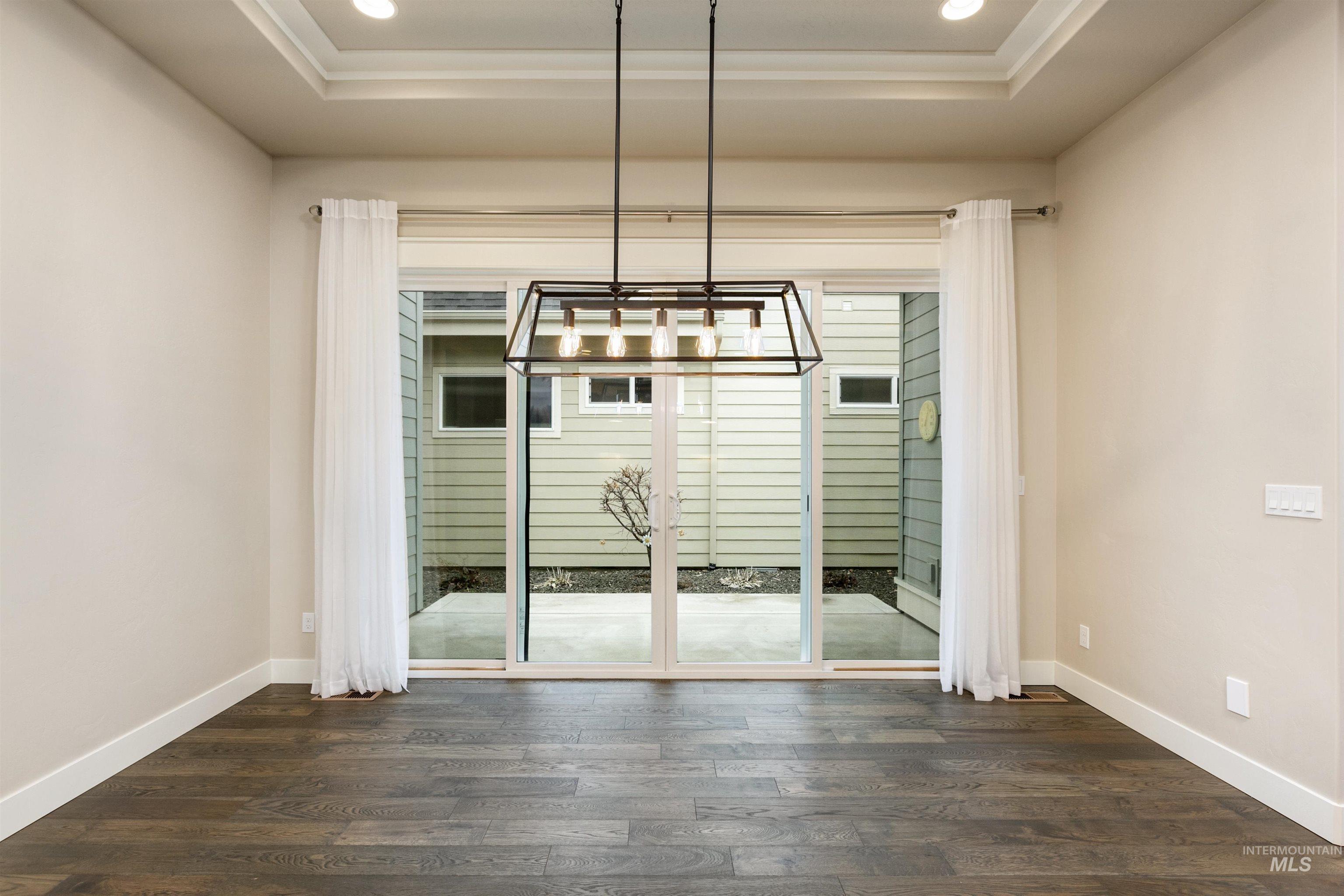 6192 N Winward Ln, Meridian, Idaho 83646, 3 Bedrooms, 2.5 Bathrooms, Residential For Sale, Price $624,900,MLS 98975203