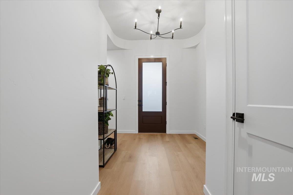 1716 Kayak Rd, Emmett, Idaho 83617, 3 Bedrooms, 2 Bathrooms, Residential For Sale, Price $493,750, 98975206