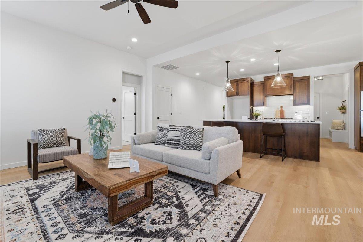 1716 Kayak Rd, Emmett, Idaho 83617, 3 Bedrooms, 2 Bathrooms, Residential For Sale, Price $493,750, 98975206