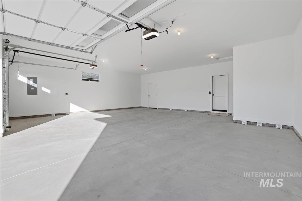 1716 Kayak Rd, Emmett, Idaho 83617, 3 Bedrooms, 2 Bathrooms, Residential For Sale, Price $493,750, 98975206