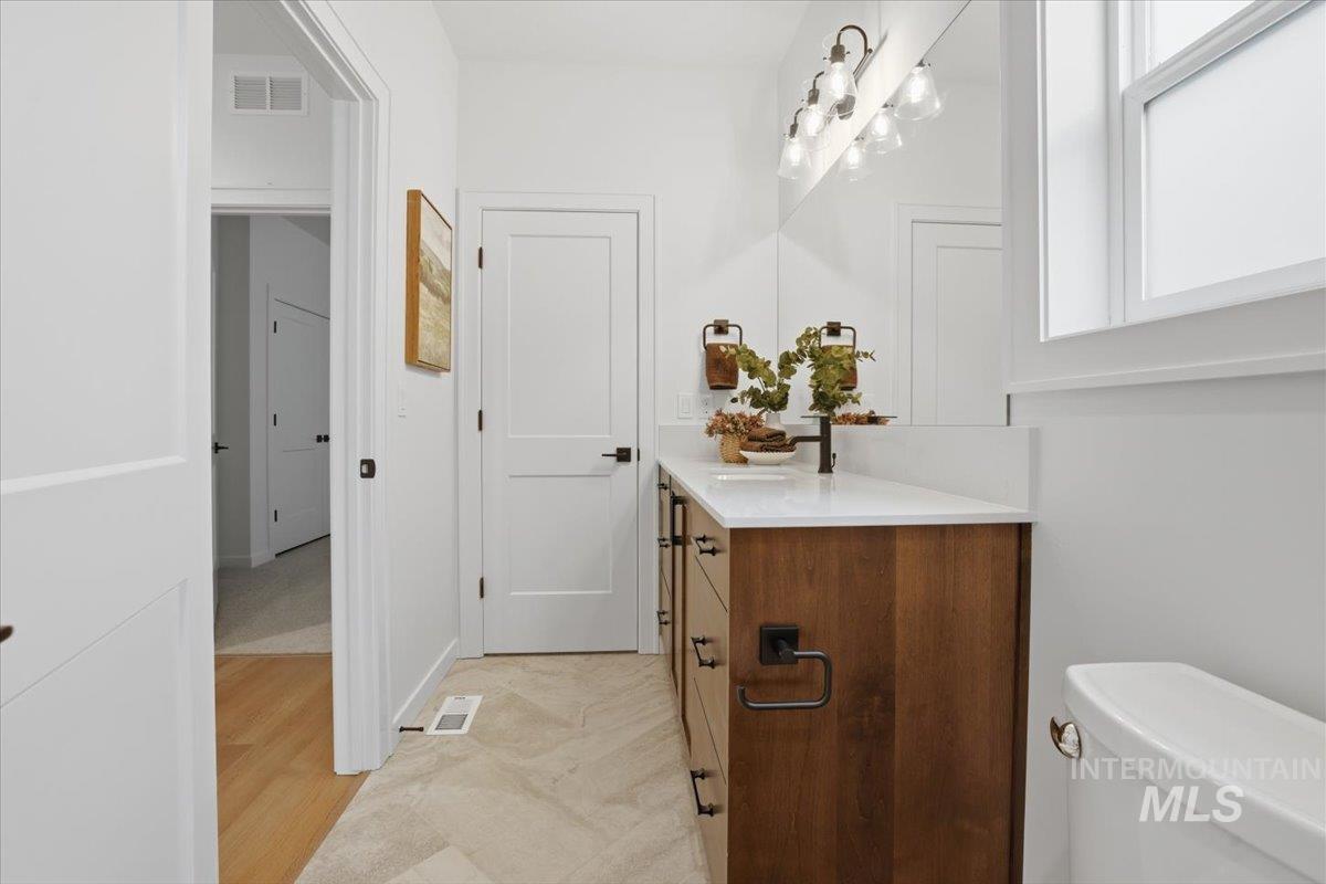 1716 Kayak Rd, Emmett, Idaho 83617, 3 Bedrooms, 2 Bathrooms, Residential For Sale, Price $493,750, 98975206