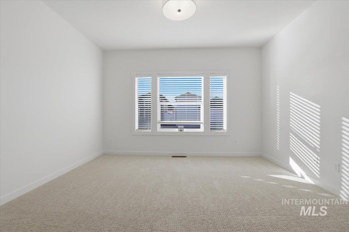 1716 Kayak Rd, Emmett, Idaho 83617, 3 Bedrooms, 2 Bathrooms, Residential For Sale, Price $493,750, 98975206