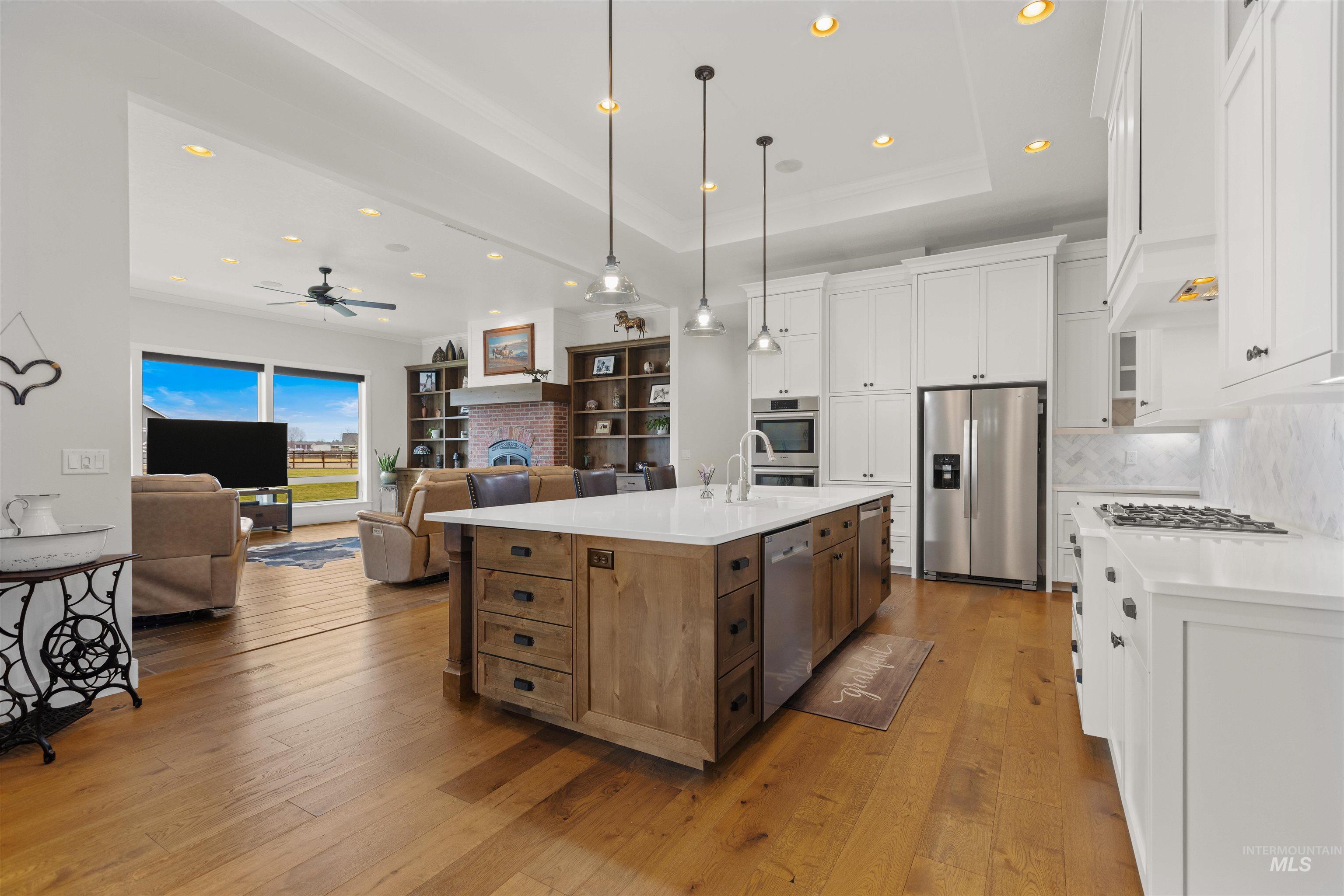 25810 Amble Way, Middleton, Idaho 83644, 5 Bedrooms, 4.5 Bathrooms, Residential For Sale, Price $1,599,000, 98975211