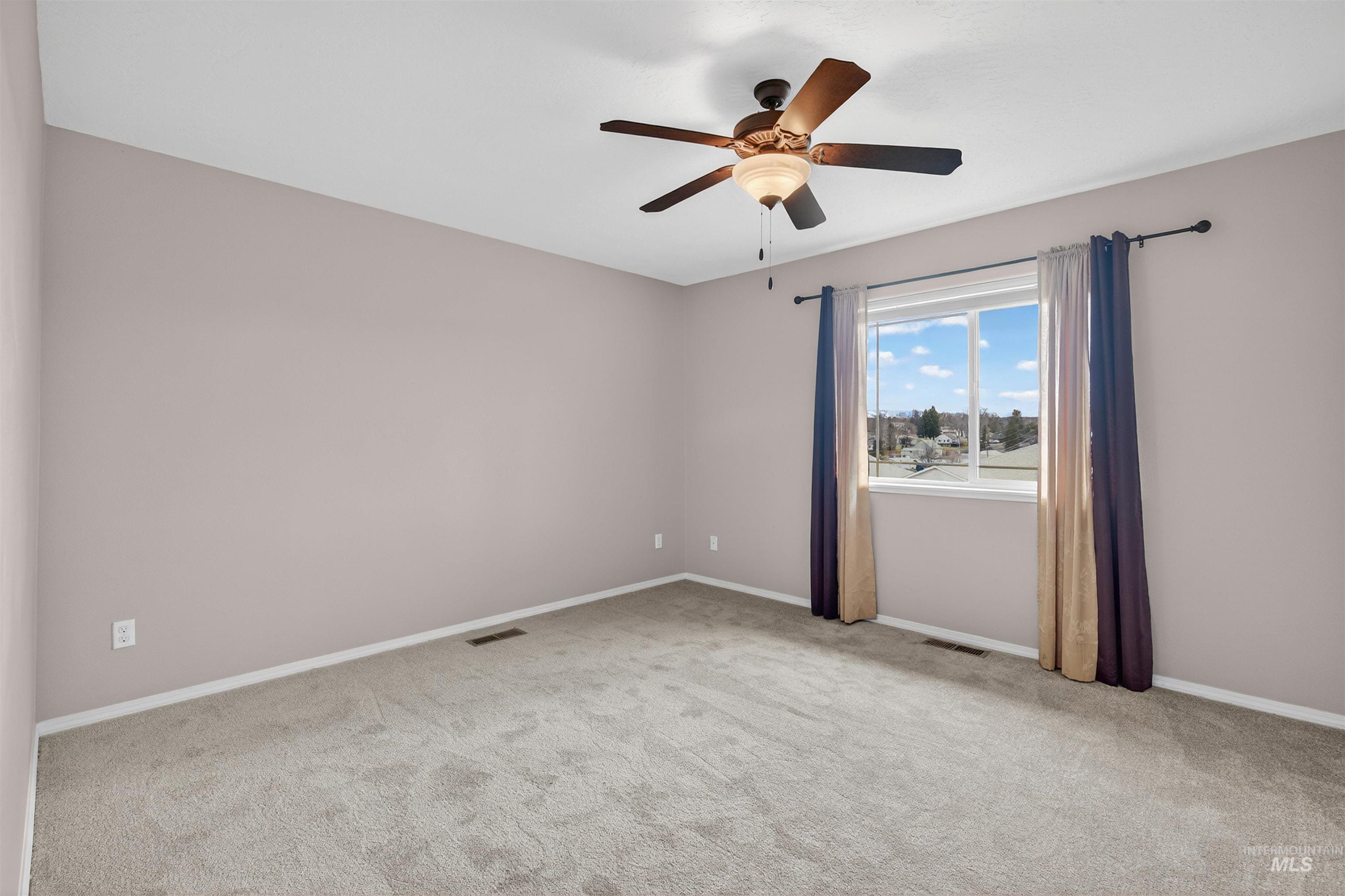 3524 10th Street, Lewiston, Idaho 83501, 3 Bedrooms, 2 Bathrooms, Residential For Sale, Price $419,000,MLS 98975218