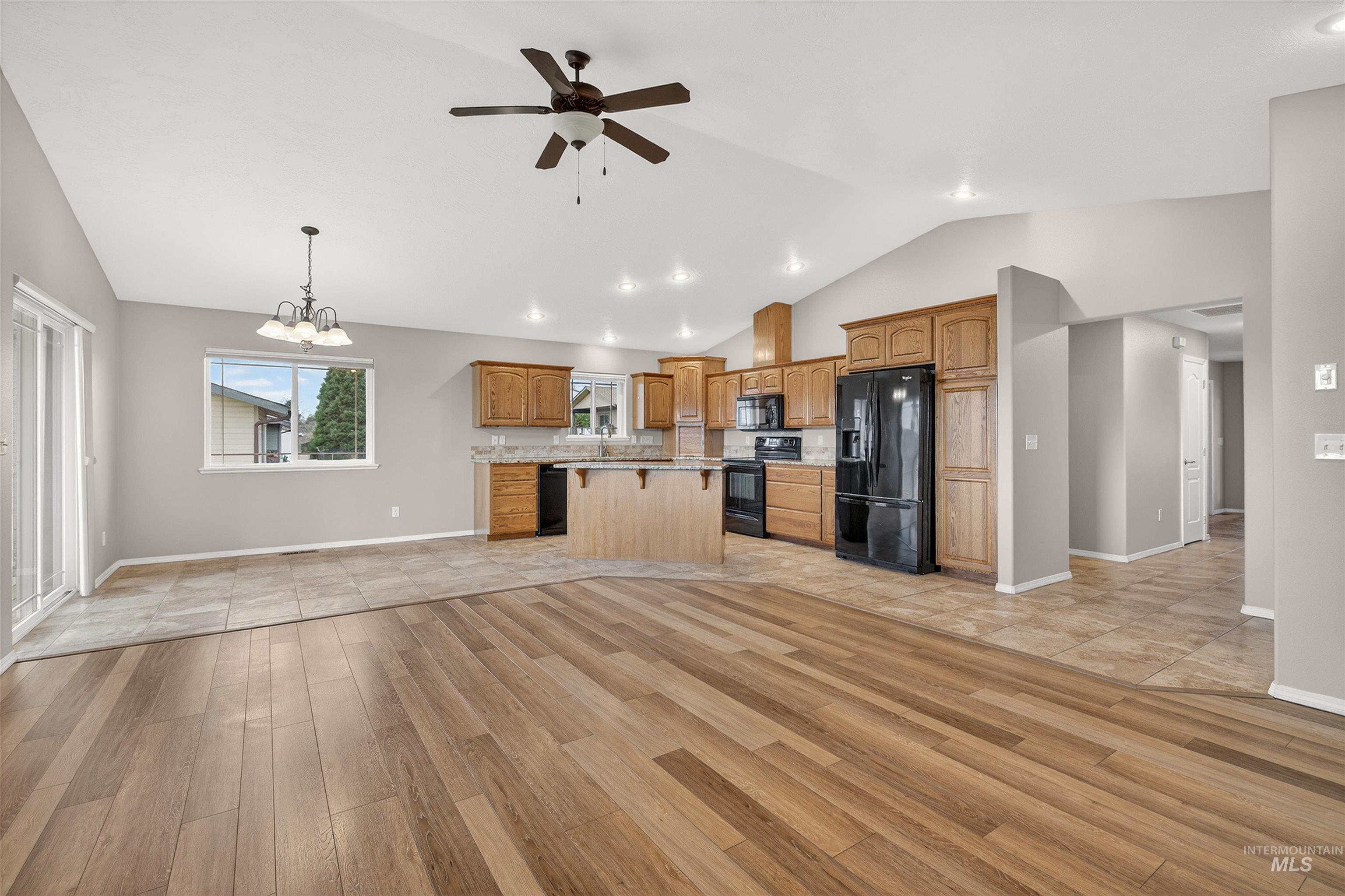 3524 10th Street, Lewiston, Idaho 83501, 3 Bedrooms, 2 Bathrooms, Residential For Sale, Price $419,000,MLS 98975218