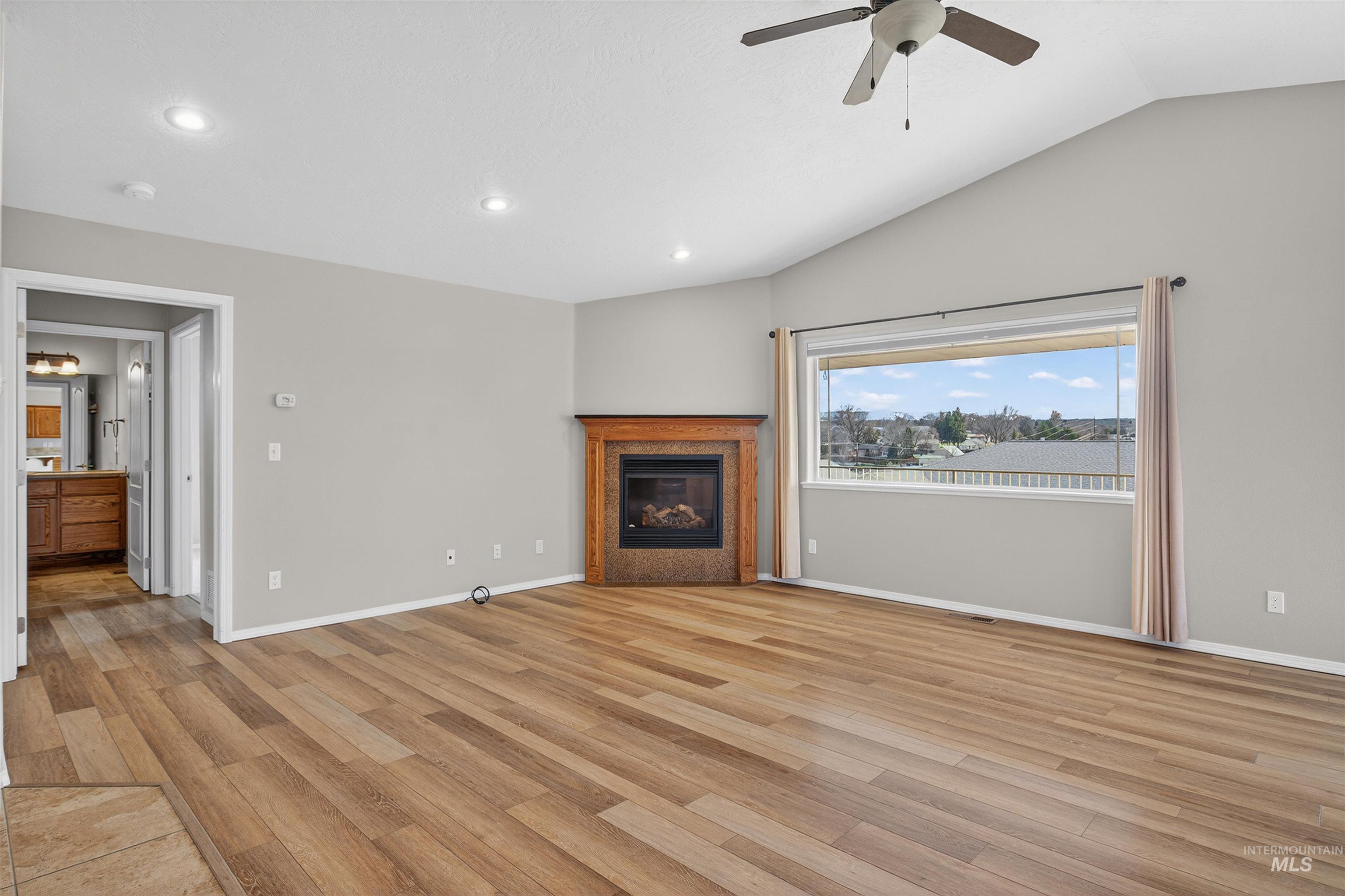 3524 10th Street, Lewiston, Idaho 83501, 3 Bedrooms, 2 Bathrooms, Residential For Sale, Price $419,000,MLS 98975218