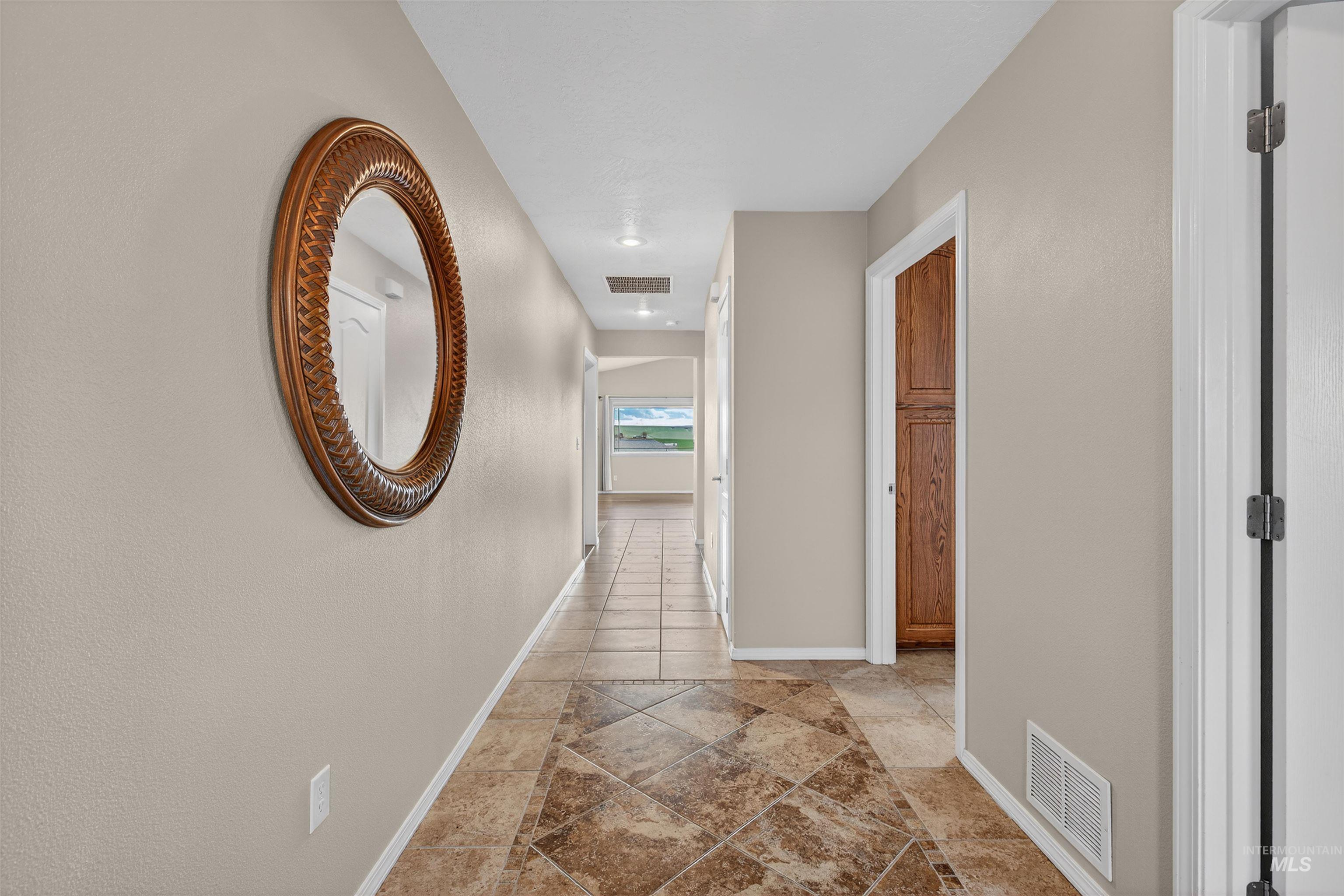 3524 10th Street, Lewiston, Idaho 83501, 3 Bedrooms, 2 Bathrooms, Residential For Sale, Price $419,000,MLS 98975218