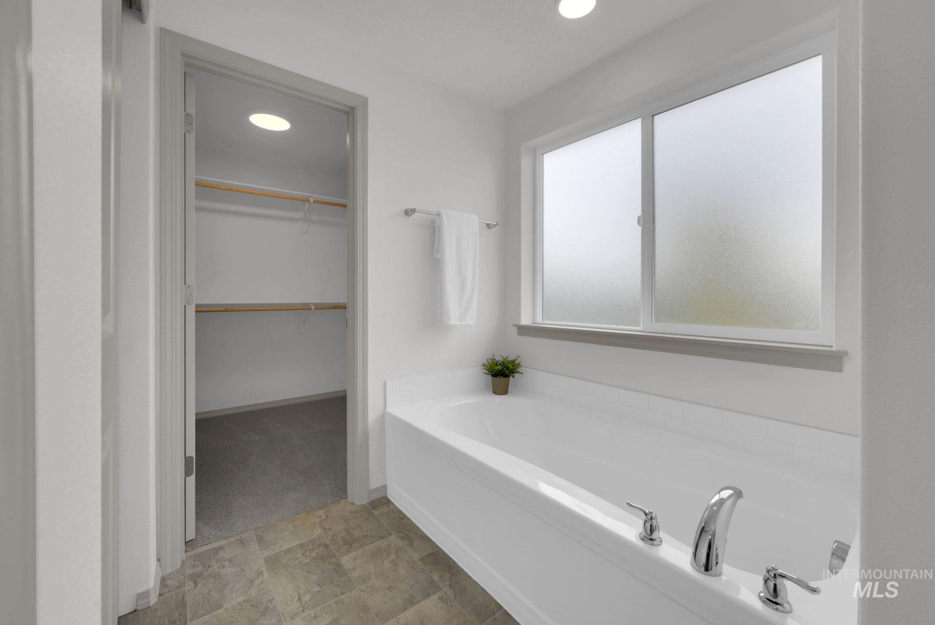 TBD W Galloper St, Nampa, Idaho 83686, 4 Bedrooms, 2.5 Bathrooms, Residential For Sale, Price $457,990,MLS 98975219