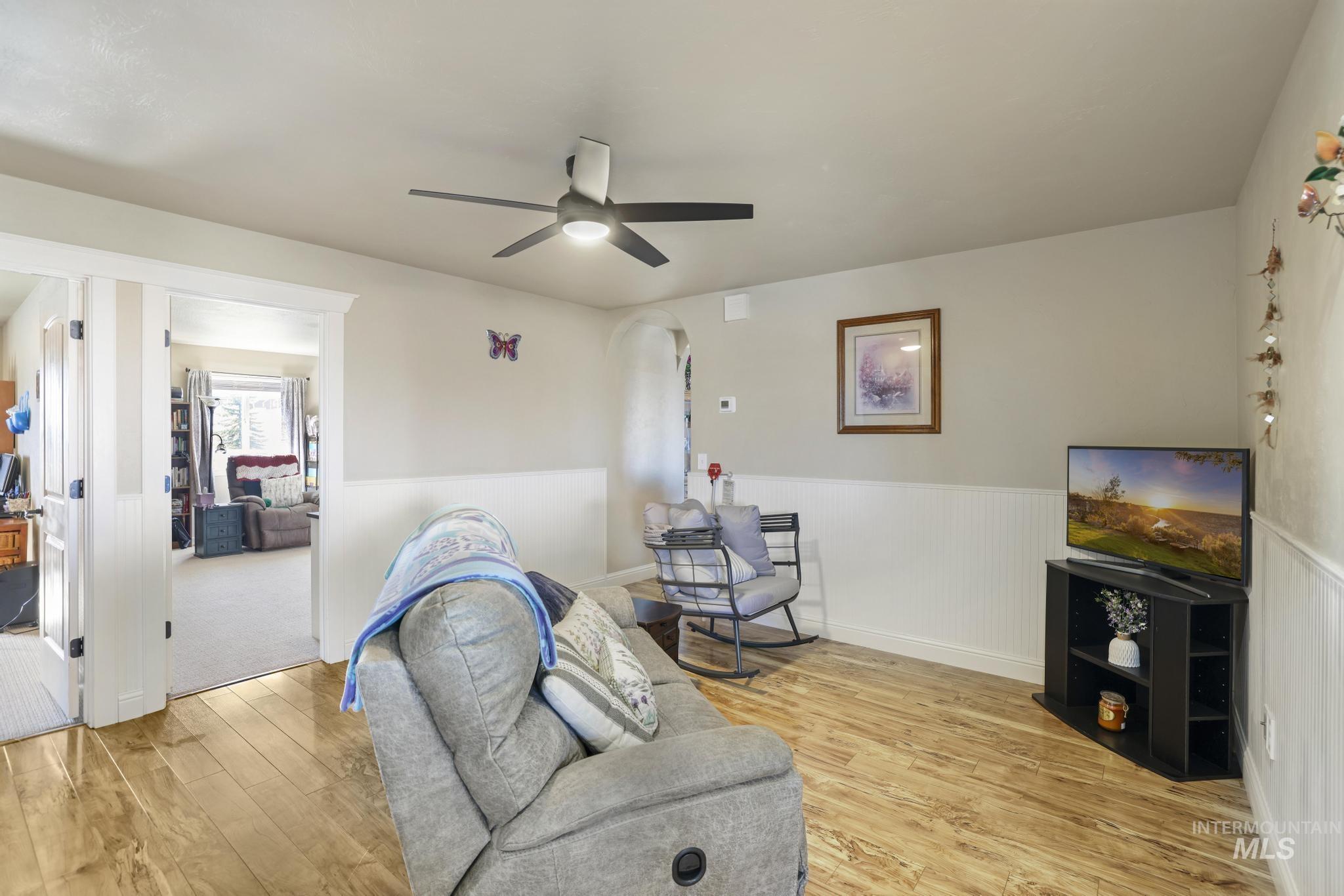 560 Riverview Drive, Gooding, Idaho 83330, 4 Bedrooms, 2.5 Bathrooms, Residential For Sale, Price $660,000,MLS 98975221