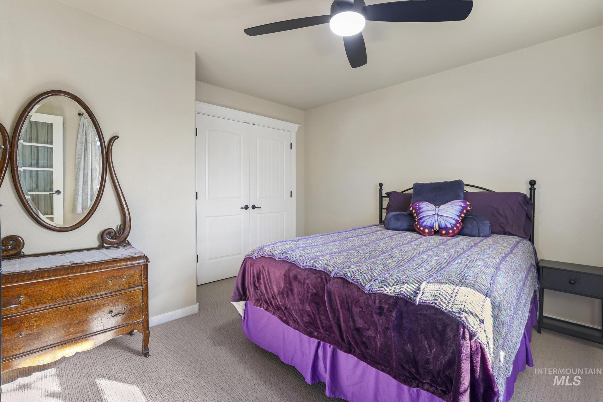 560 Riverview Drive, Gooding, Idaho 83330, 4 Bedrooms, 2.5 Bathrooms, Residential For Sale, Price $660,000,MLS 98975221