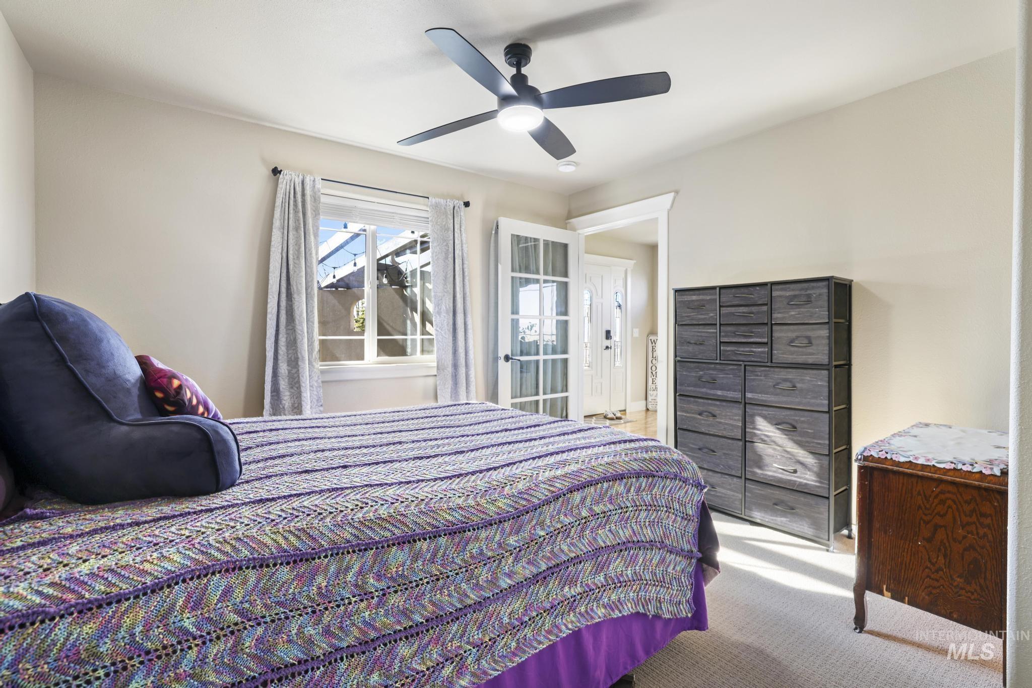 560 Riverview Drive, Gooding, Idaho 83330, 4 Bedrooms, 2.5 Bathrooms, Residential For Sale, Price $660,000,MLS 98975221