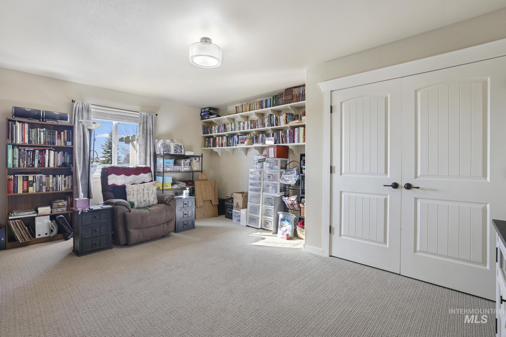 560 Riverview Drive, Gooding, Idaho 83330, 4 Bedrooms, 2.5 Bathrooms, Residential For Sale, Price $660,000,MLS 98975221