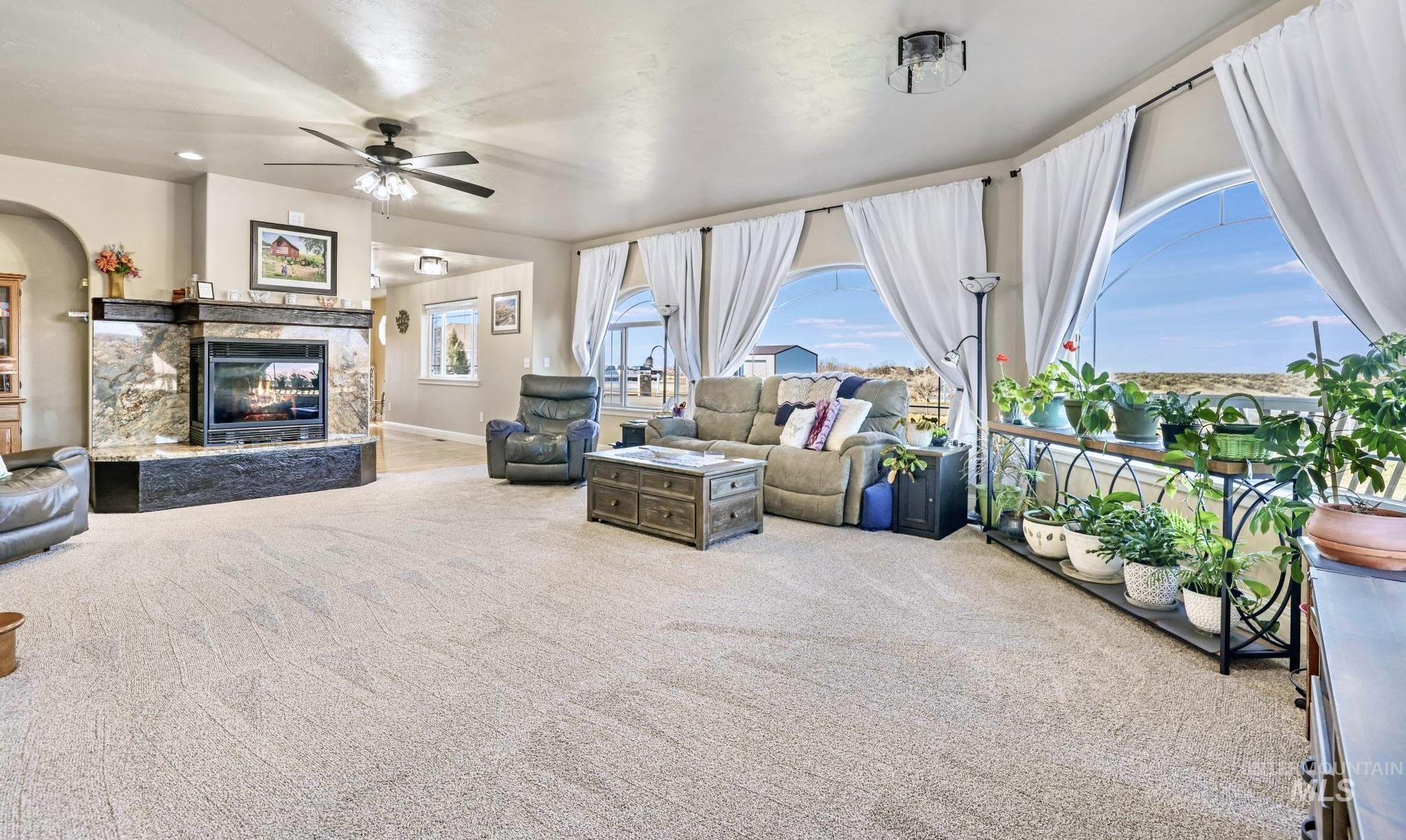 560 Riverview Drive, Gooding, Idaho 83330, 4 Bedrooms, 2.5 Bathrooms, Residential For Sale, Price $660,000,MLS 98975221