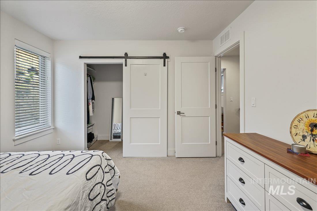 2576 E Warm Springs Ave, Boise, Idaho 83712, 3 Bedrooms, 2.5 Bathrooms, Residential For Sale, Price $795,000,MLS 98975222