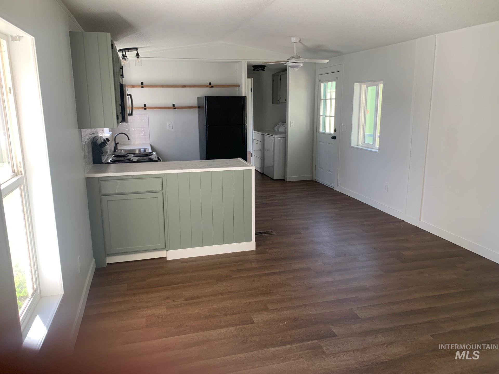 813 Long Valley St, Nampa, Idaho 83687, 3 Bedrooms, 2 Bathrooms, Residential For Sale, Price $99,000,MLS 98975225