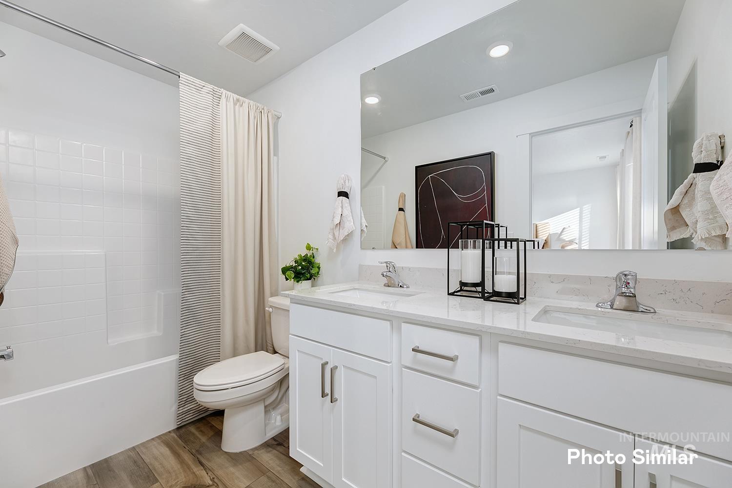 8580 E Dove Field Dr, Nampa, Idaho 83687, 3 Bedrooms, 2 Bathrooms, Residential For Sale, Price $418,800,MLS 98975231