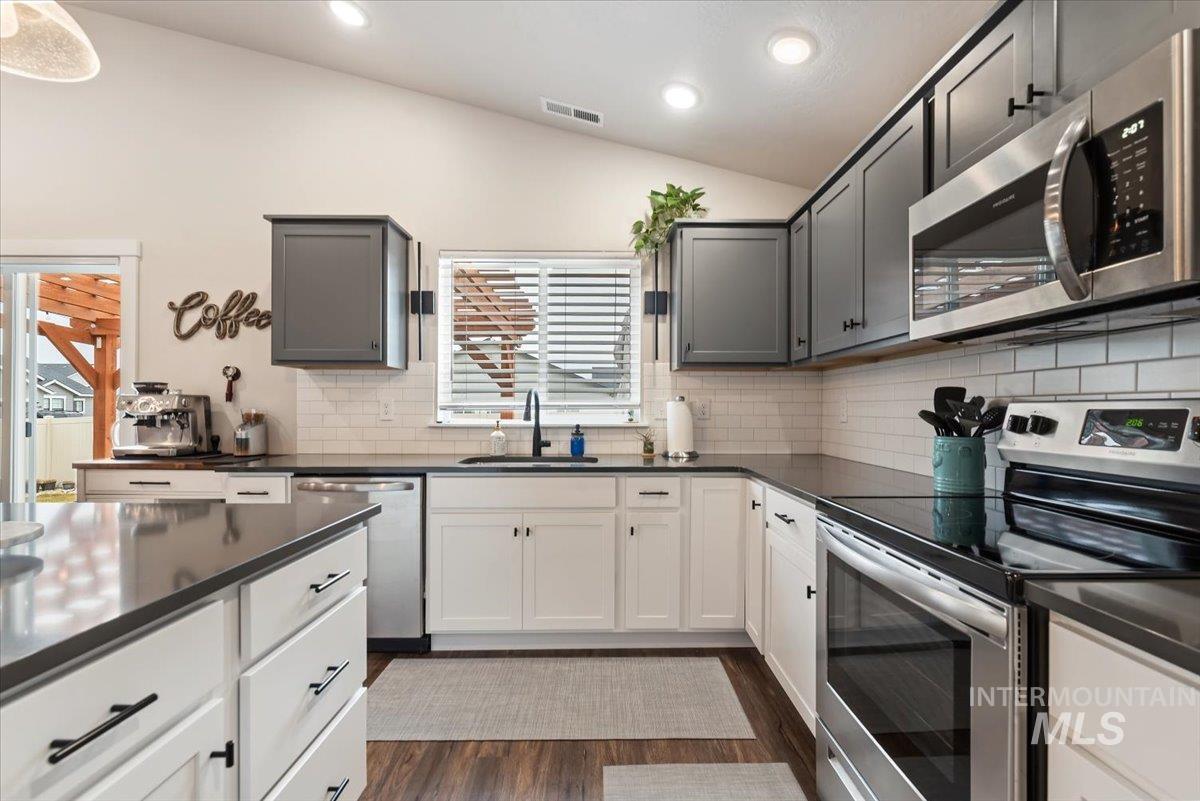 13828 S Opus Ave, Nampa, Idaho 83651, 4 Bedrooms, 2 Bathrooms, Residential For Sale, Price $444,600, 98975235