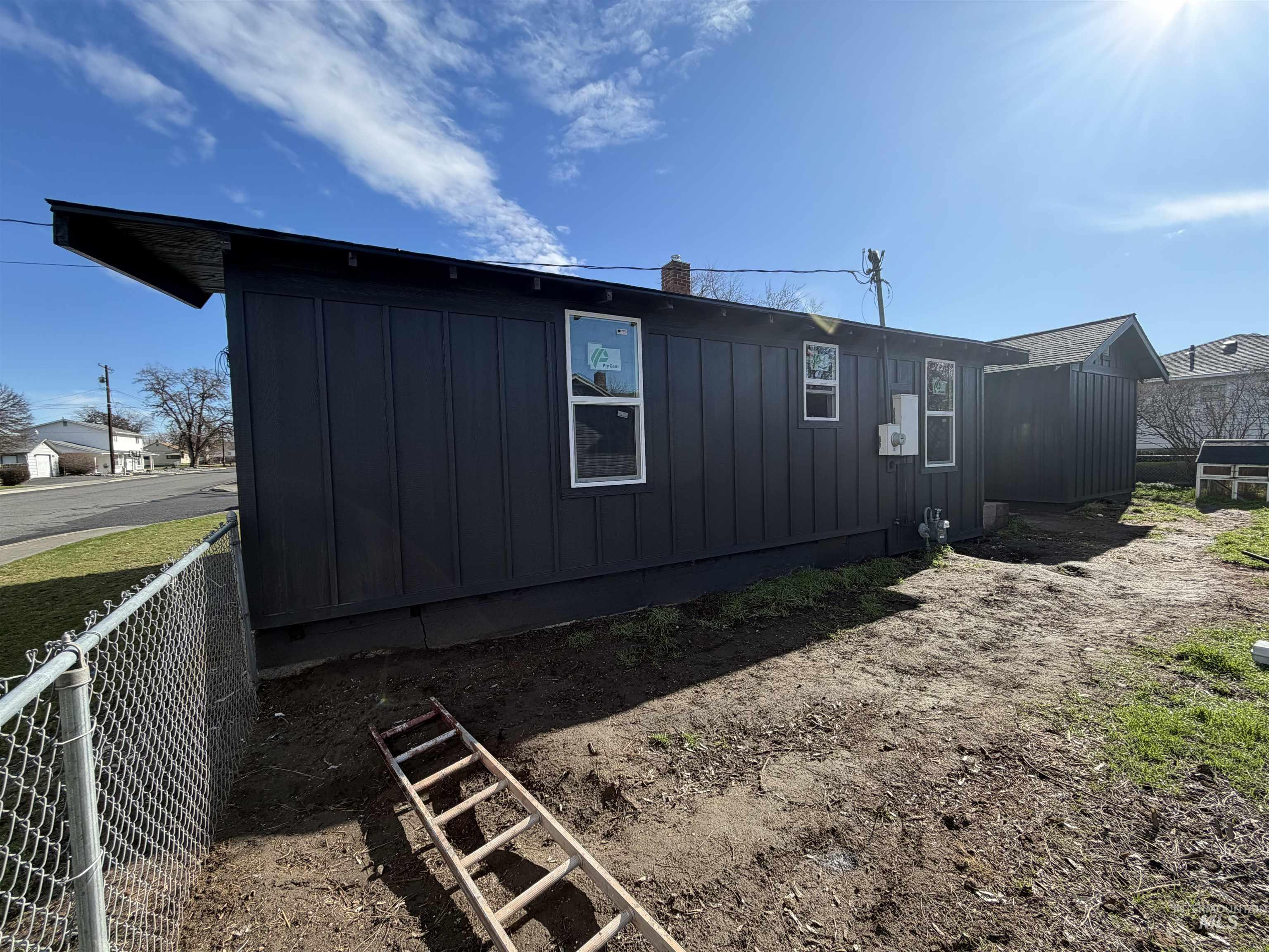 600 11th Street, Clarkston, Washington 99403, 3 Bedrooms, 1 Bathroom, Residential For Sale, Price $324,900, 98975236