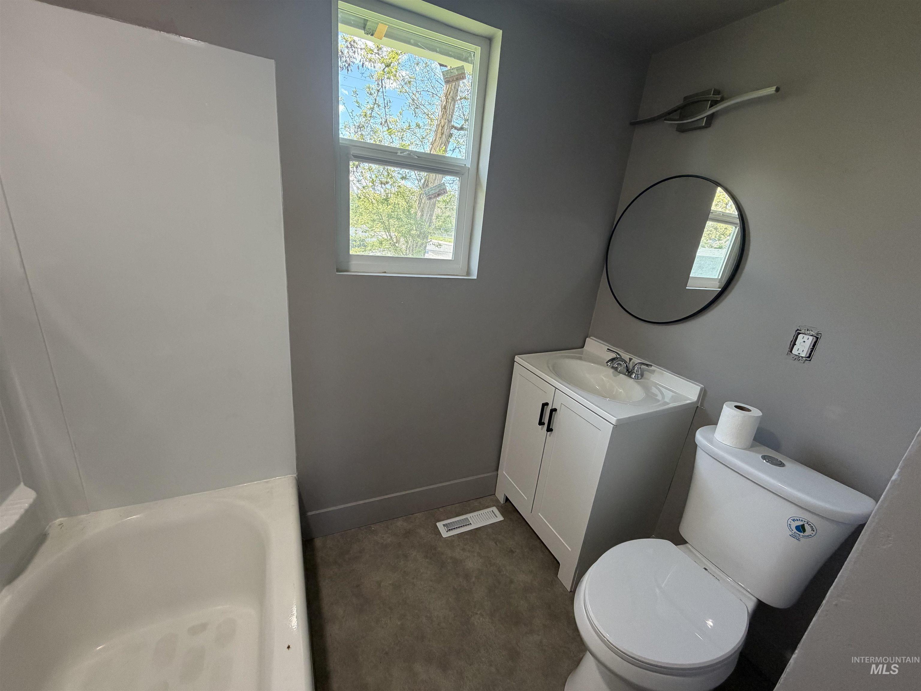 600 11th Street, Clarkston, Washington 99403, 3 Bedrooms, 1 Bathroom, Residential For Sale, Price $319,500,MLS 98975236