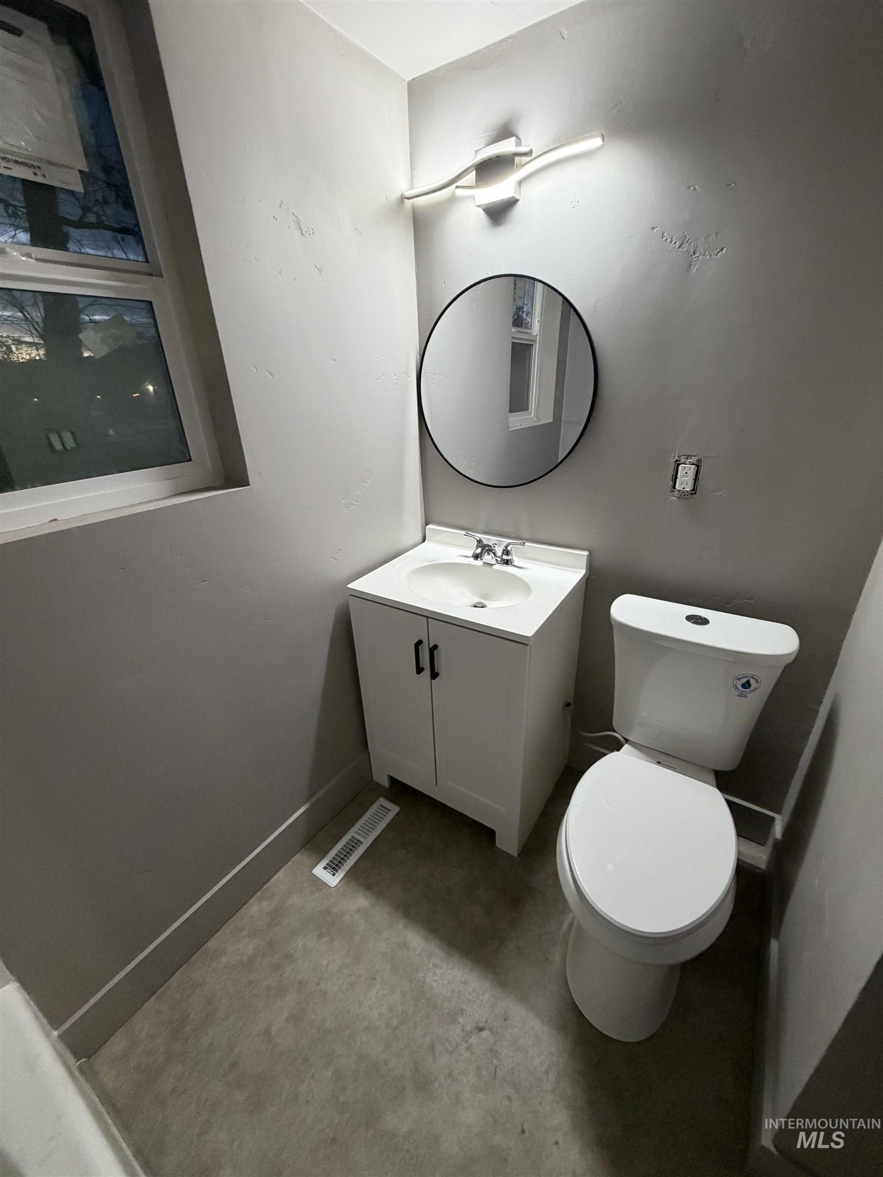 600 11th Street, Clarkston, Washington 99403, 3 Bedrooms, 1 Bathroom, Residential For Sale, Price $319,500,MLS 98975236