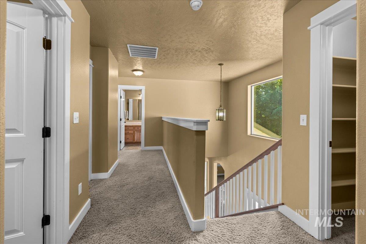 5491 N Beaham Ave, Meridian, Idaho 83646, 4 Bedrooms, 2.5 Bathrooms, Residential For Sale, Price $549,000,MLS 98975238