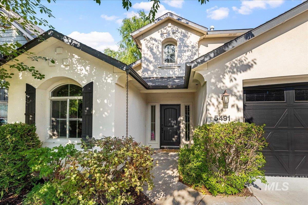5491 N Beaham Ave, Meridian, Idaho 83646, 4 Bedrooms, 2.5 Bathrooms, Residential For Sale, Price $549,000,MLS 98975238